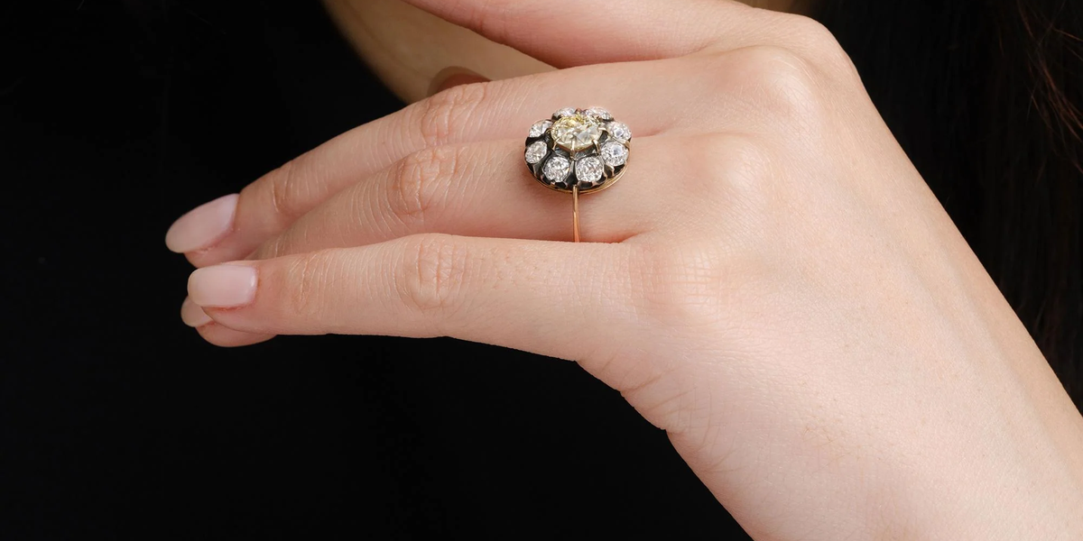 Tiffany & Co 1.81 Carat I/VVS2 Round Brilliant Diamond Engagement Ring