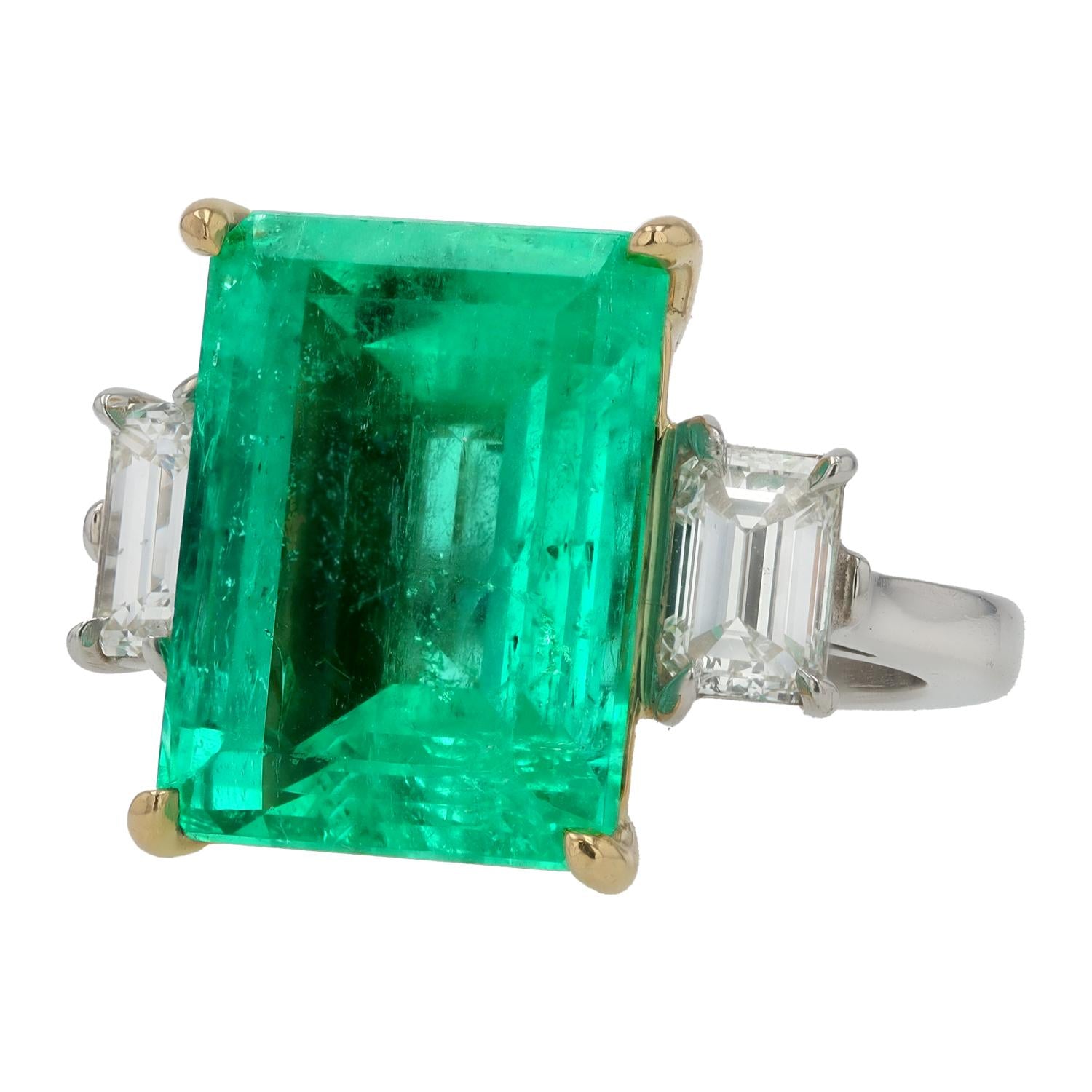 Impressive 12.43ct Emerald and Diamond Platinum Vintage Aletto Bros. Ring