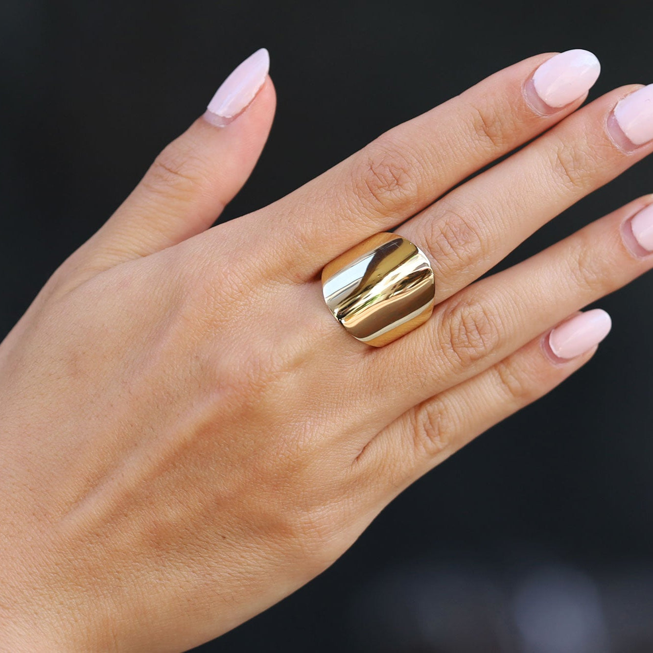 1960s Vintage 14k Yellow Gold Shield Cocktail Ring