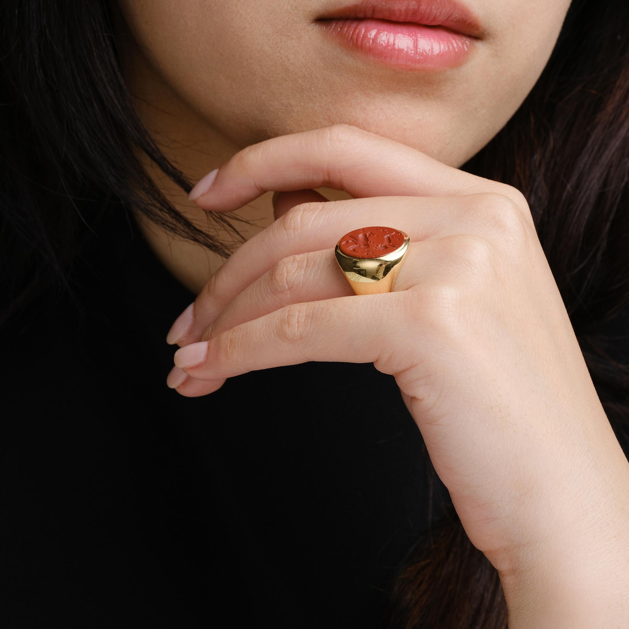 Vintage 1950s Mythology 18k Gold Intaglio Pegasus & Lion Signet Ring