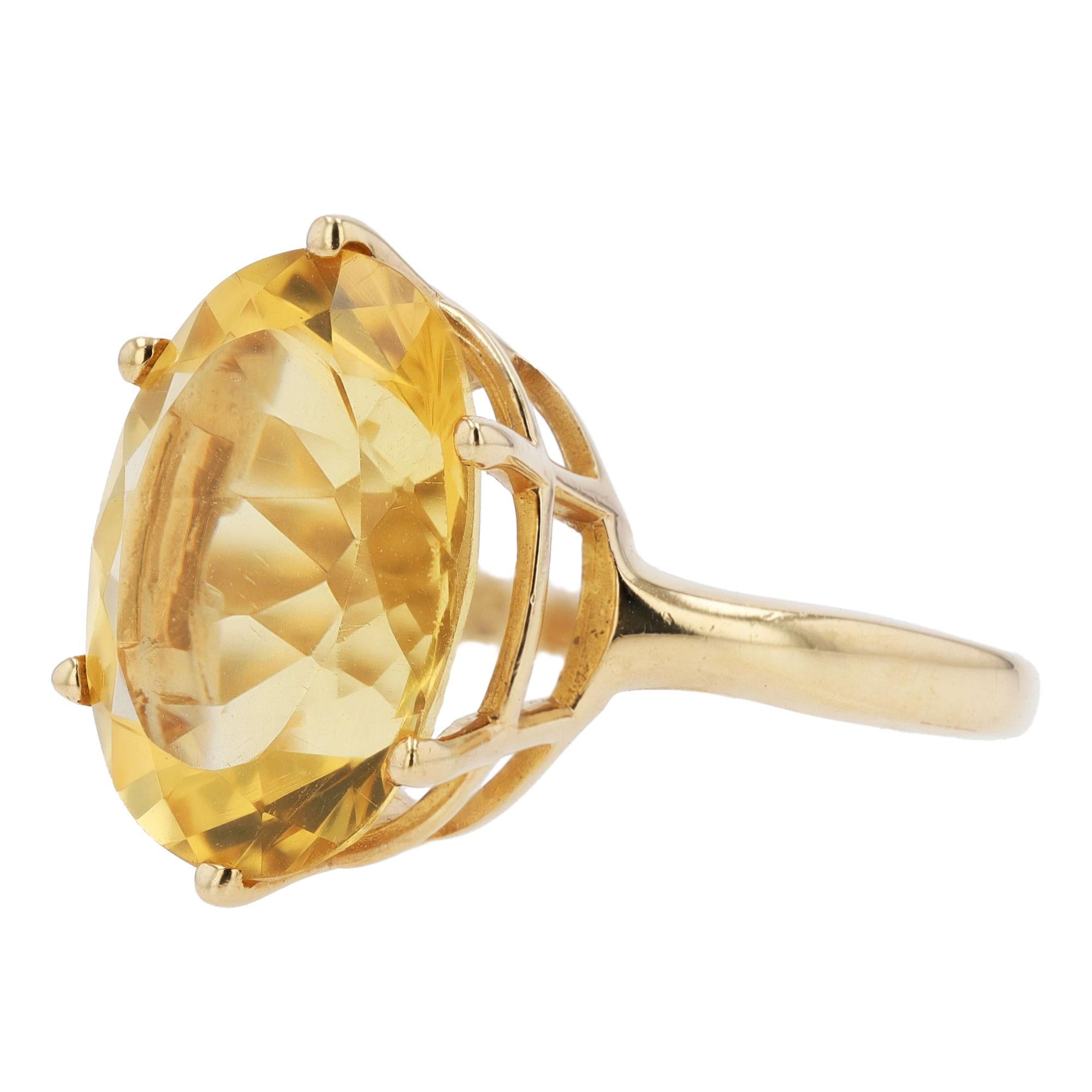Vintage 8.30 Carat Citrine & Yellow Gold Cocktail Ring