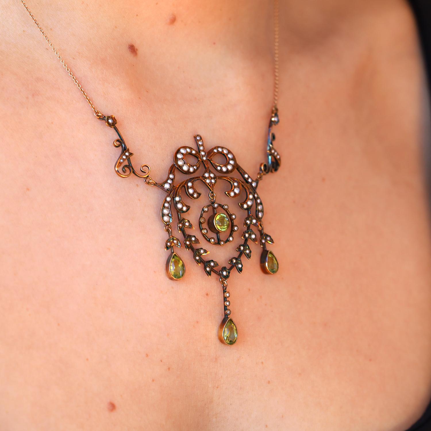 Victorian Antique 14k Peridot and Seed Pearl Lavalier Necklace