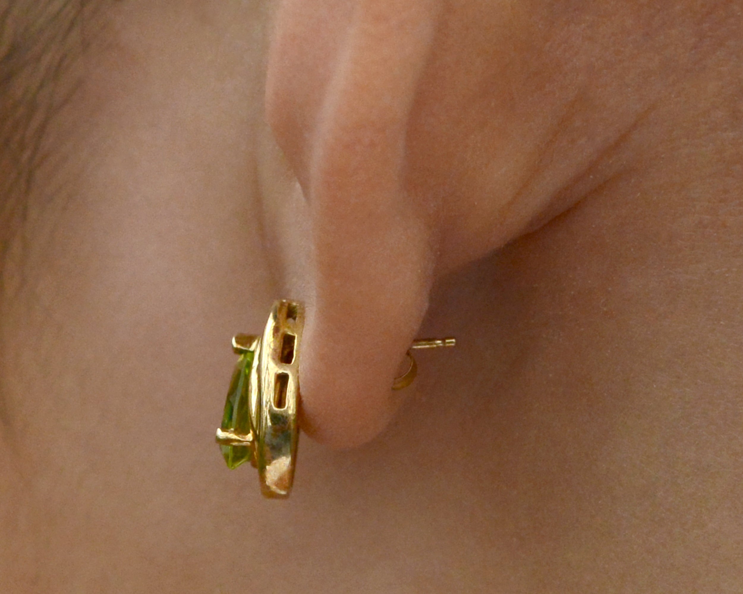 Yellow Gold Peridot and Diamond Stud Earrings