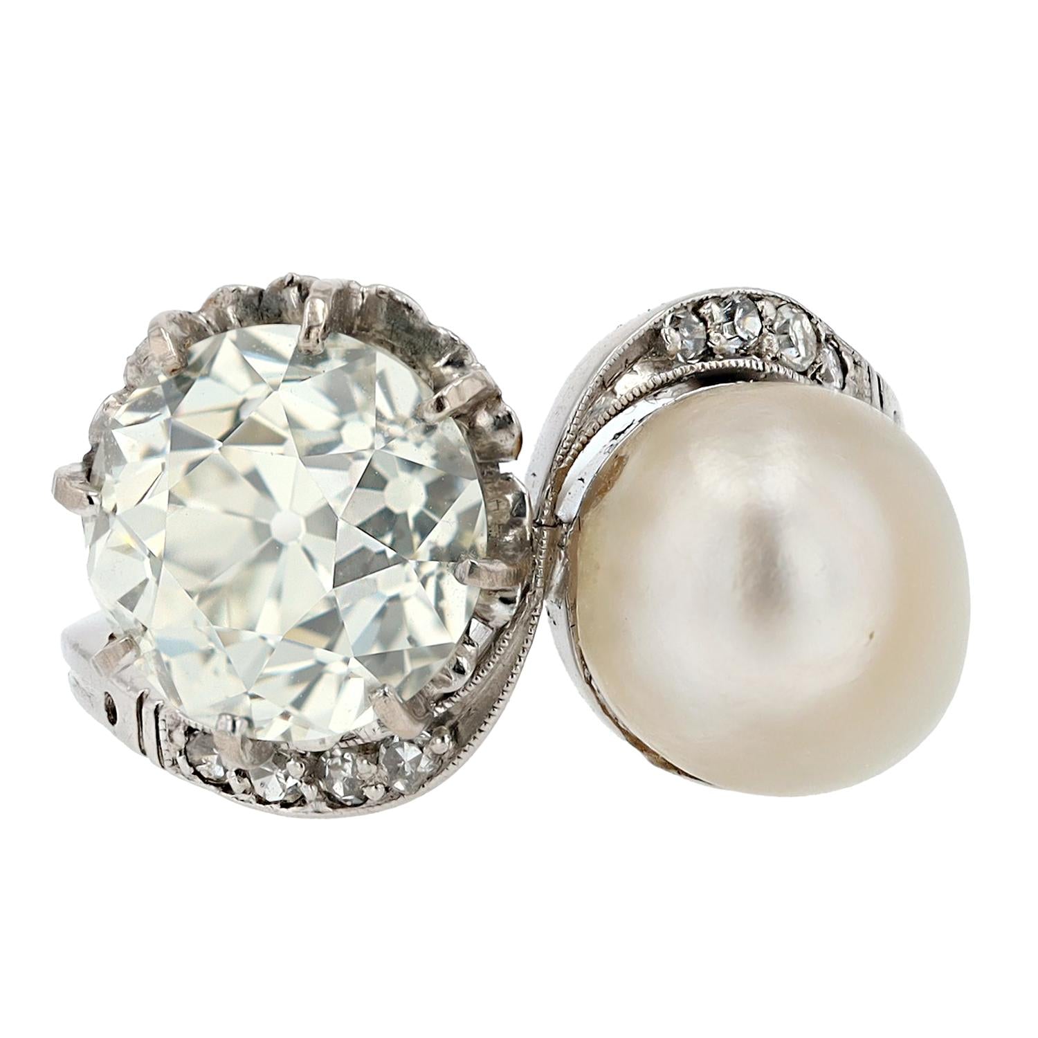 GIA Certified Antique 3.21 Carat Diamond and Natural Pearl Toi et Moi Ring