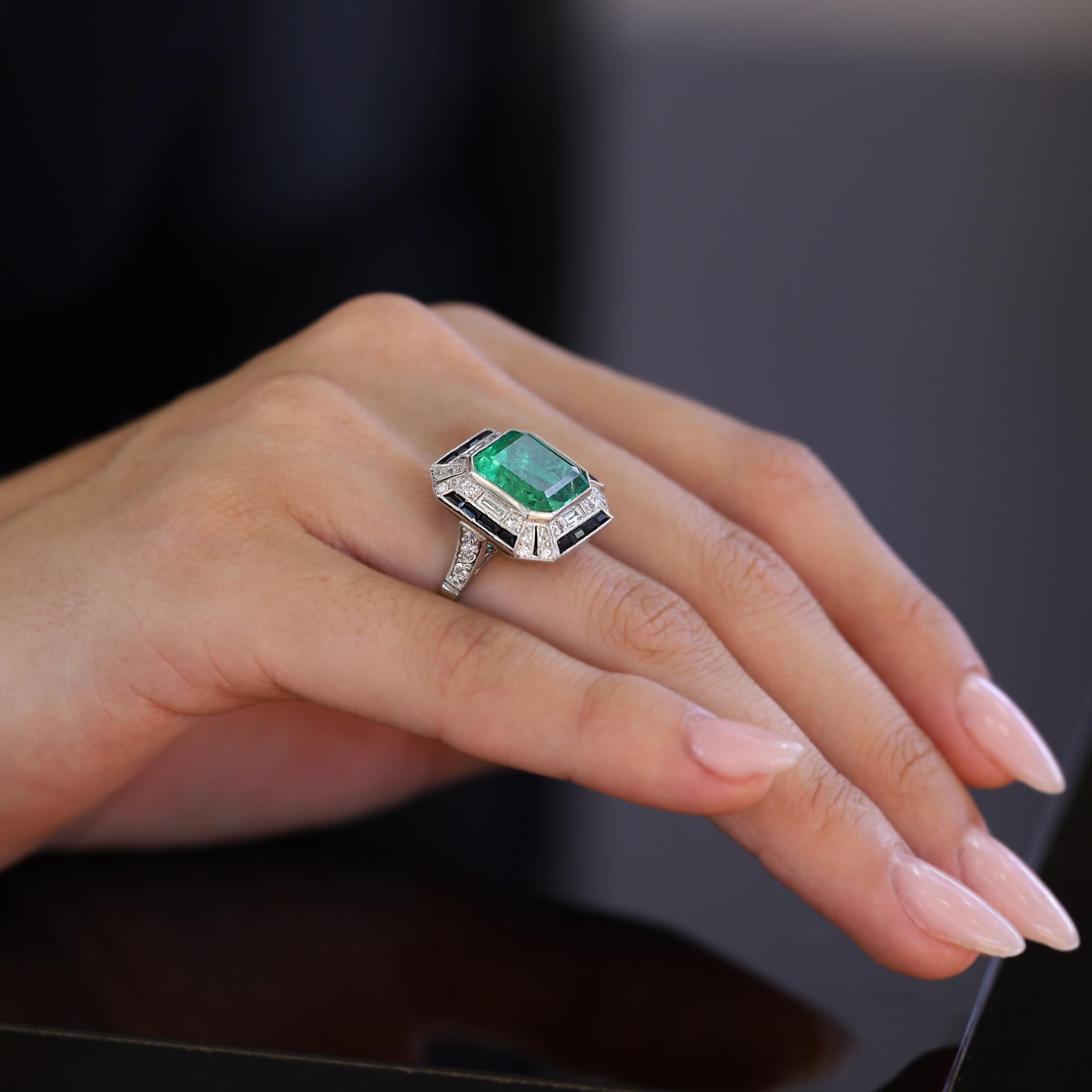 New GIA Certified 6.52 Carat Colombian Emerald Diamond & Onyx Art Deco Ring