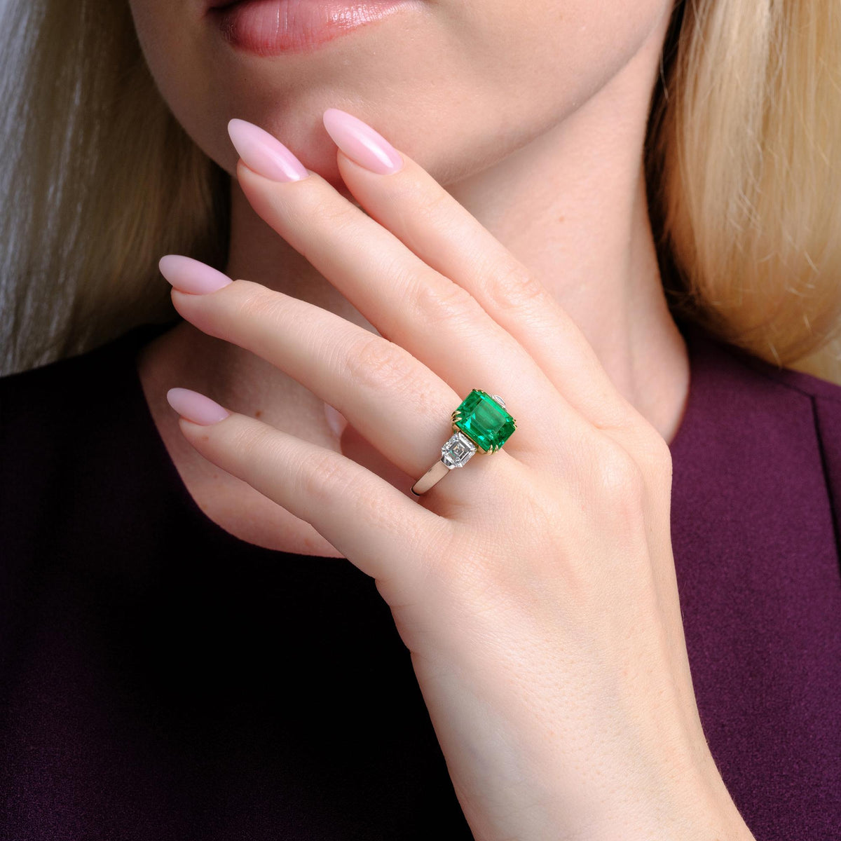 Finest Colombian Emerald No Oil 5.59ct Art Deco Ring, 2.01ct Diamond Sides