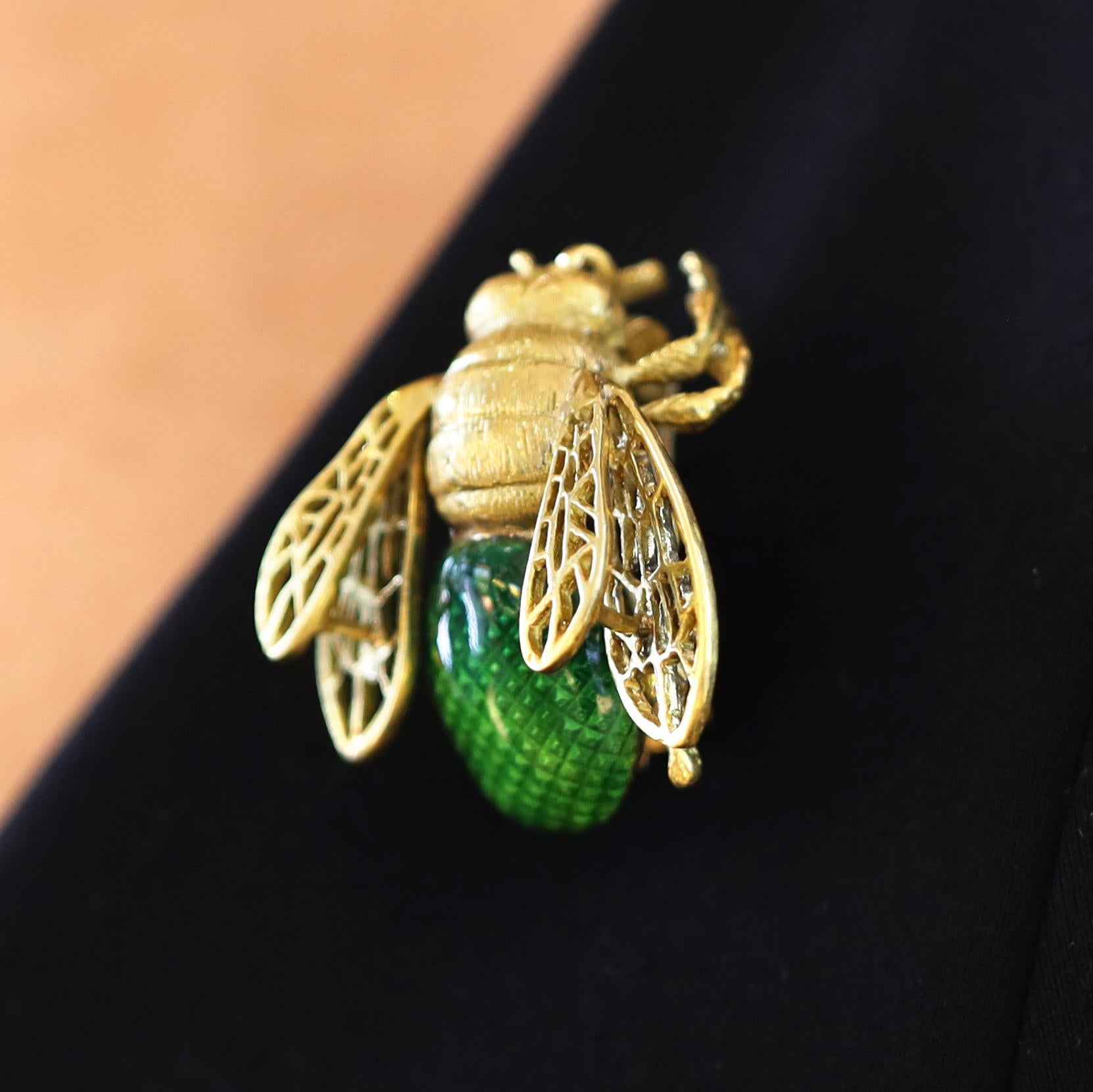 Retro 18k Gold Green Enamel Bee Brooch Pin