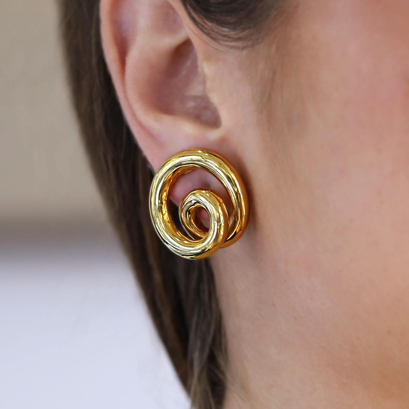 Vintage Angela Cummings 18k Gold Swirl Earrings