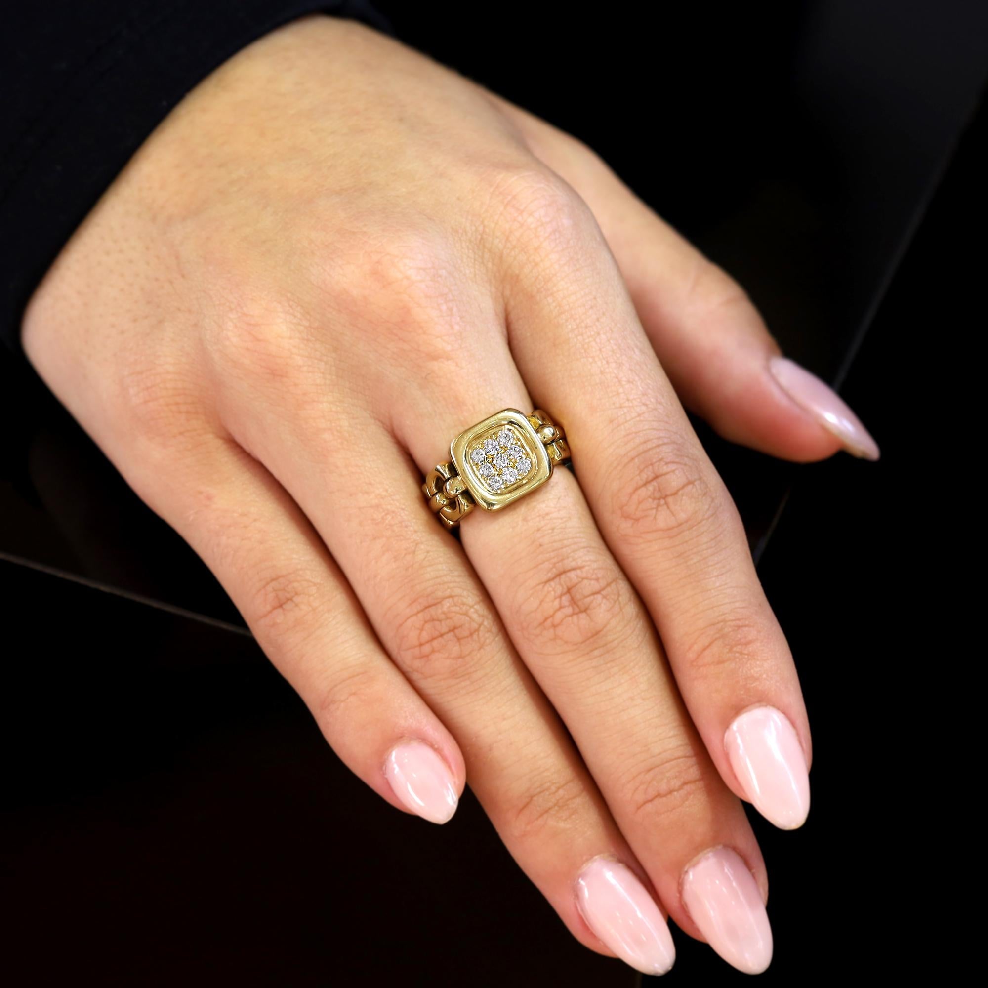 Vintage Van Cleef & Arpels Diamond & 18k Gold Link Ring