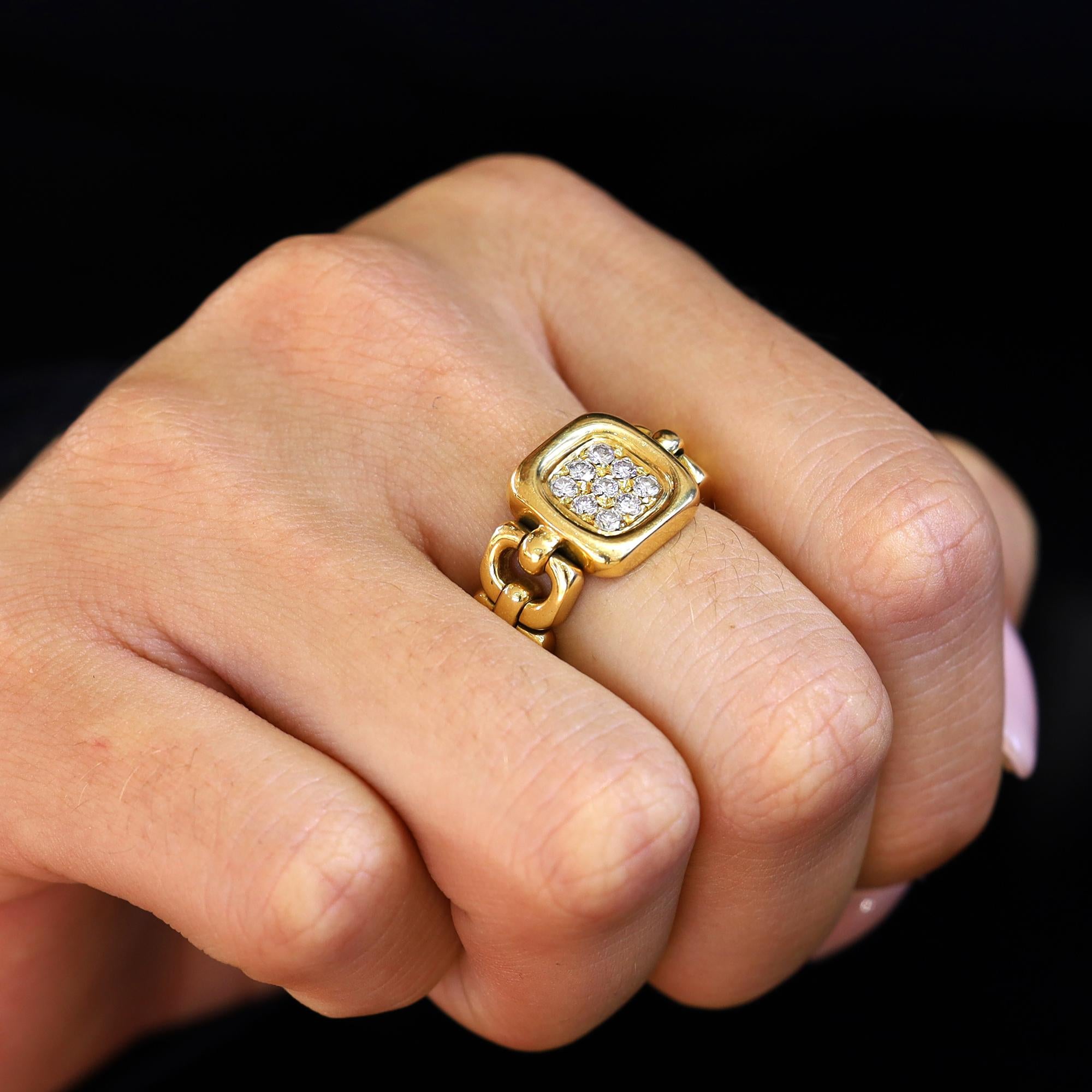 Vintage Van Cleef & Arpels Diamond & 18k Gold Link Ring