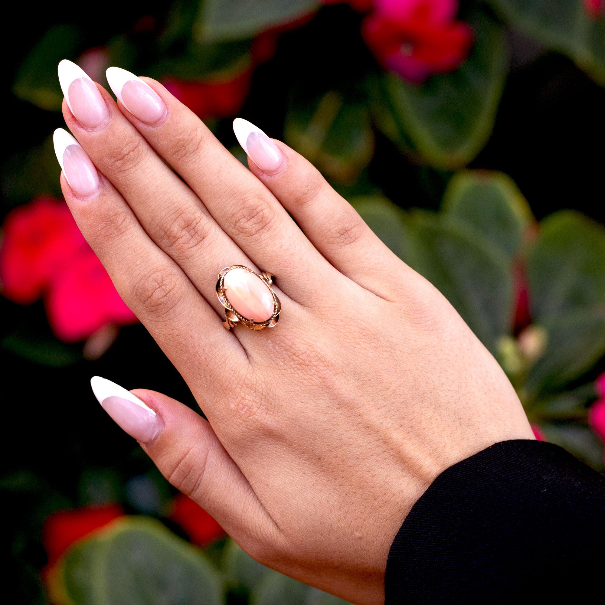 Vintage Art Nouveau Angel Skin Coral & 18k Rose Gold Ring