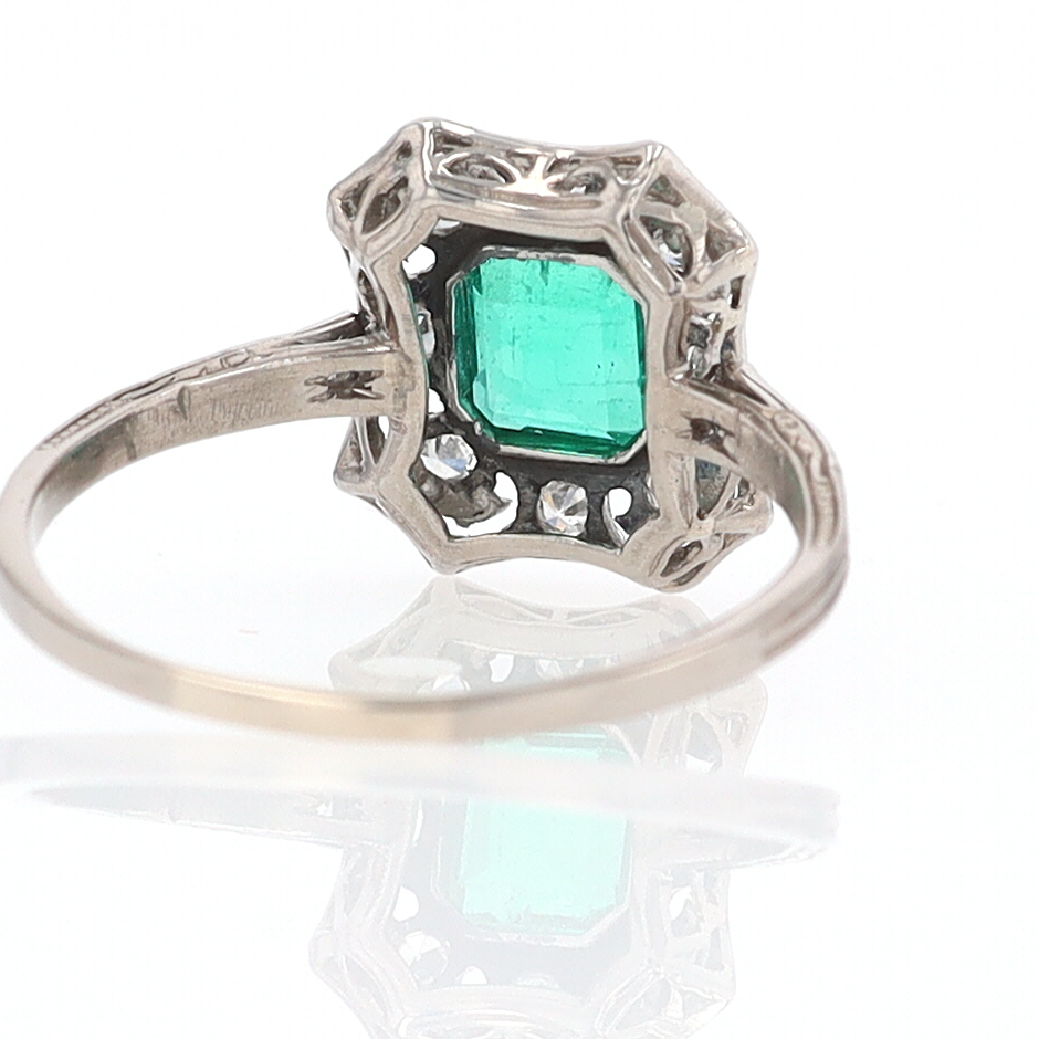 Antique Edwardian Filigree Emerald & Diamond Engagement Ring