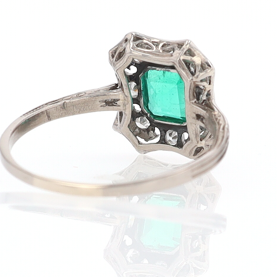 Antique Edwardian Filigree Emerald & Diamond Engagement Ring