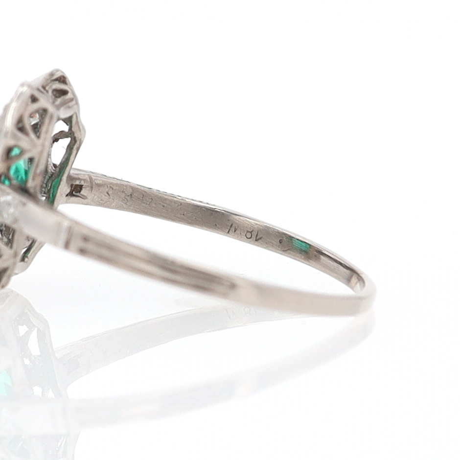 Antique Edwardian Filigree Emerald & Diamond Engagement Ring