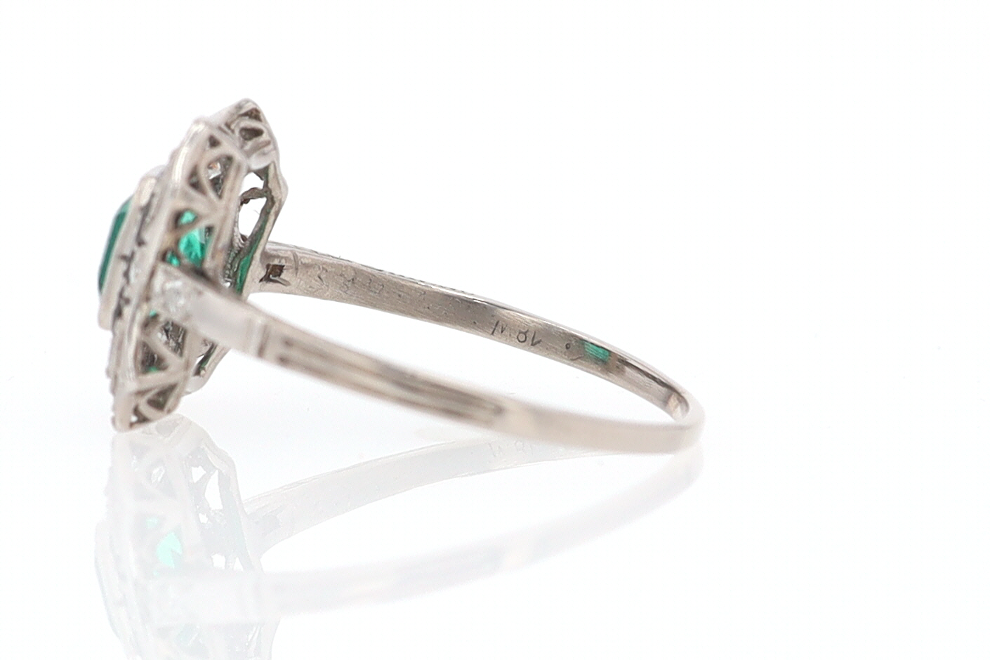 Antique Edwardian Filigree Emerald & Diamond Engagement Ring