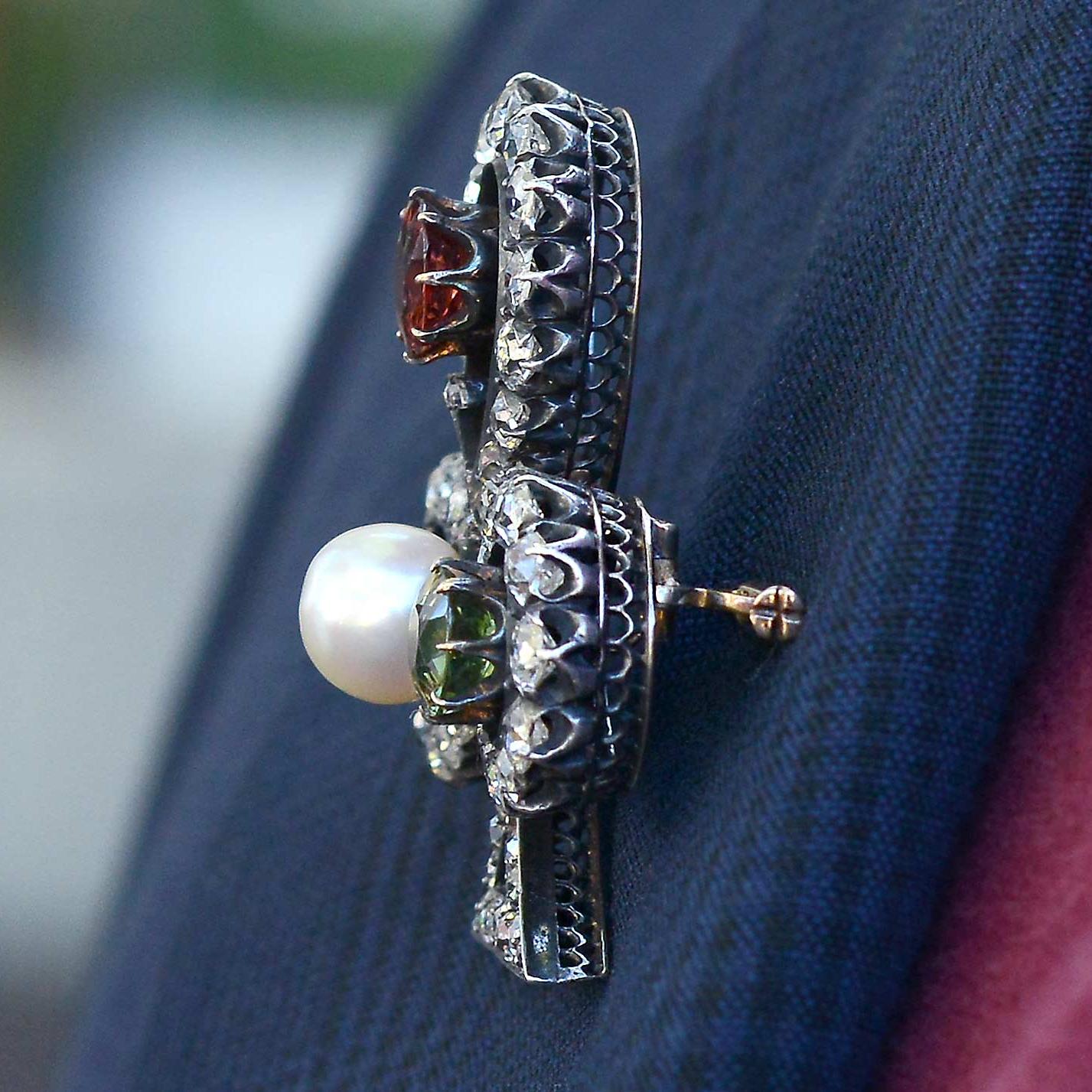 GIA Certified 12 Carat Gemstone Antique Brooch Playing Card Suit Poker