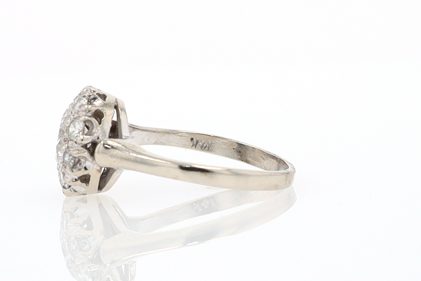 Art Deco 1.25 Carats Round Diamond Engagement Ring