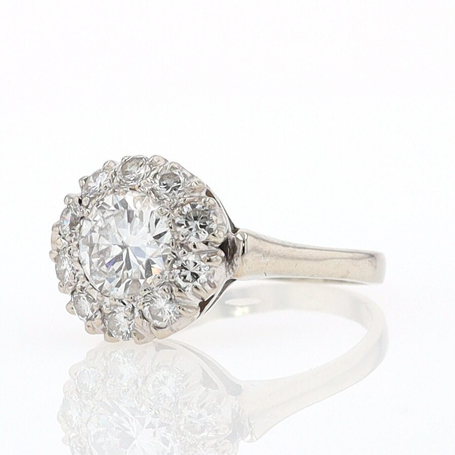 Art Deco 1.25 Carats Round Diamond Engagement Ring