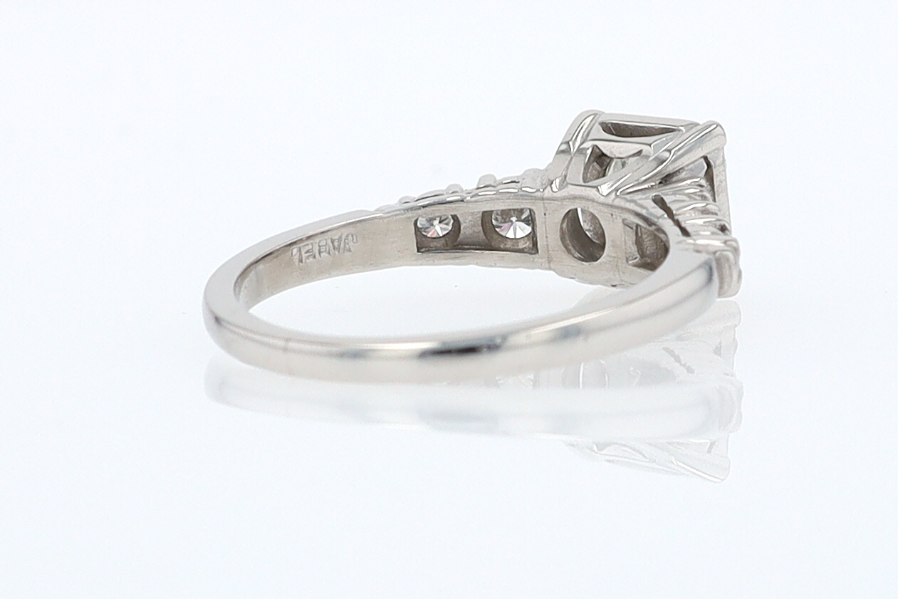 Art Deco 3/4 Carat Diamond Antique Engagement Ring