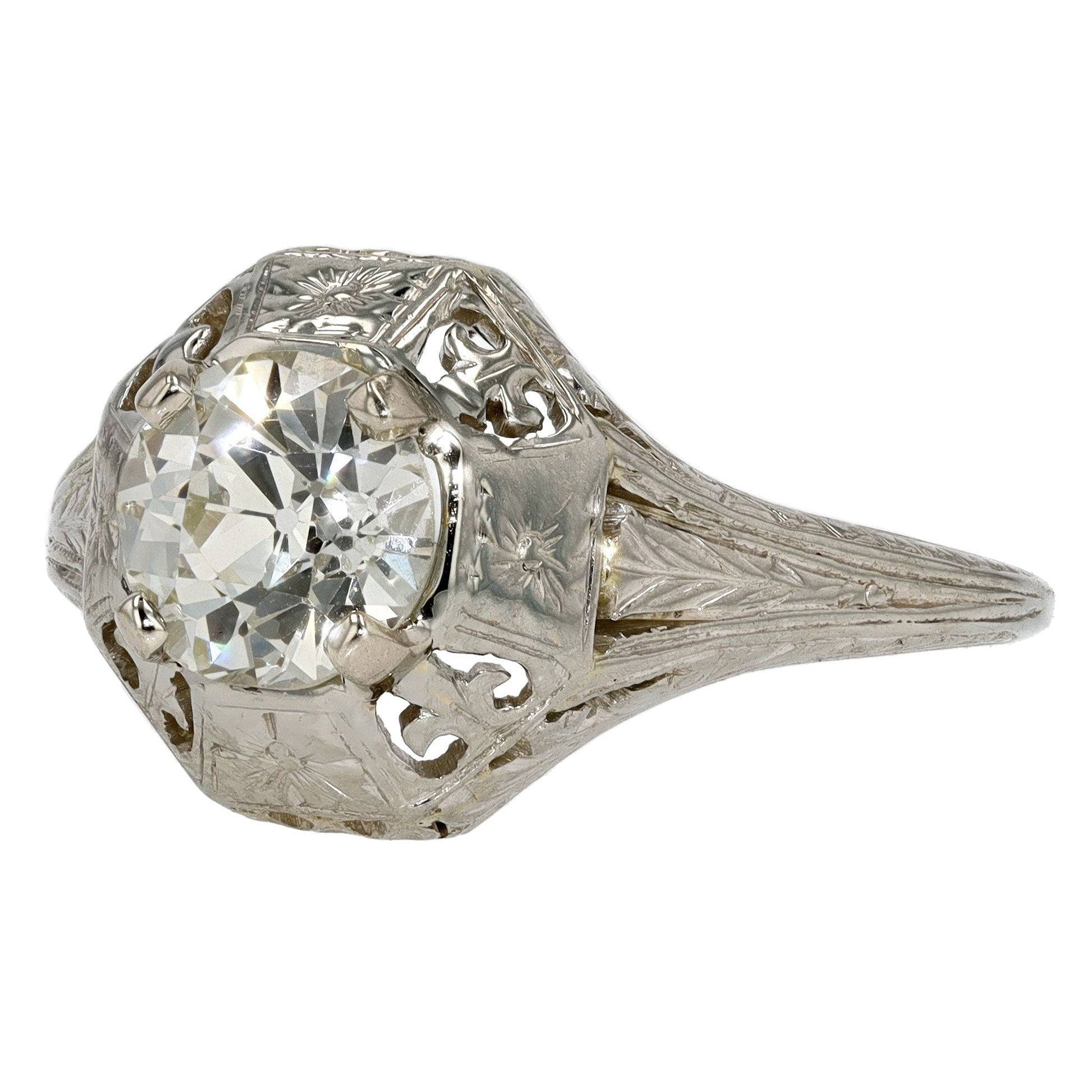 Art Deco GIA Certified 0.90 Carat Vintage Diamond Engagement Ring