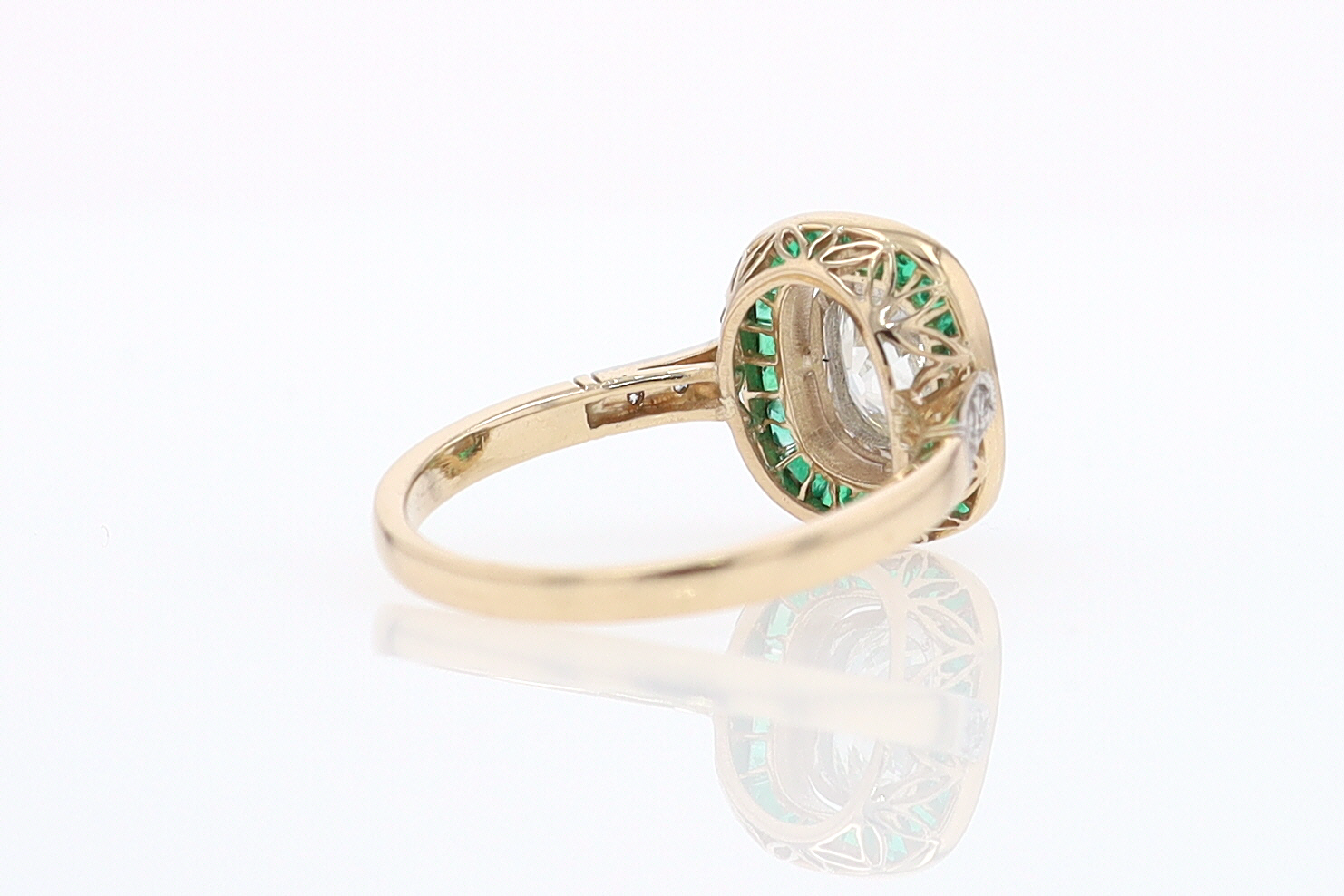 Art Deco Old Mine Cut Diamond Emerald Antique Engagement Ring