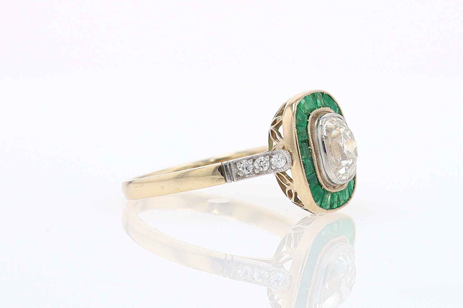 Art Deco Old Mine Cut Diamond Emerald Antique Engagement Ring