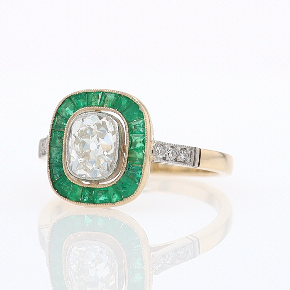 Art Deco Old Mine Cut Diamond Emerald Antique Engagement Ring