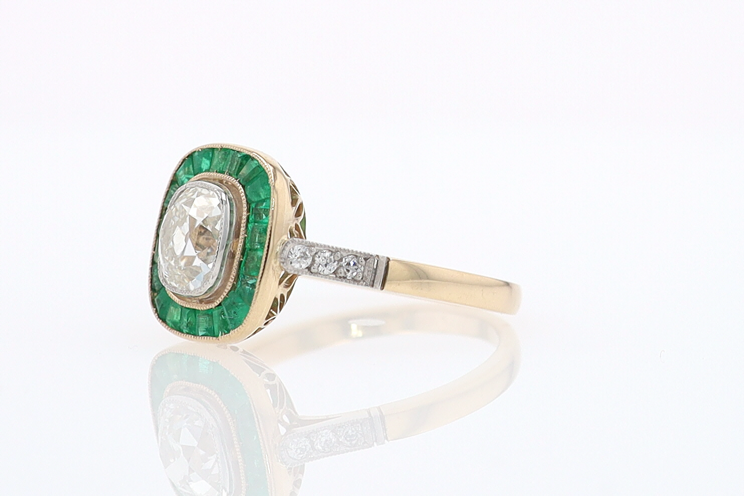 Art Deco Old Mine Cut Diamond Emerald Antique Engagement Ring