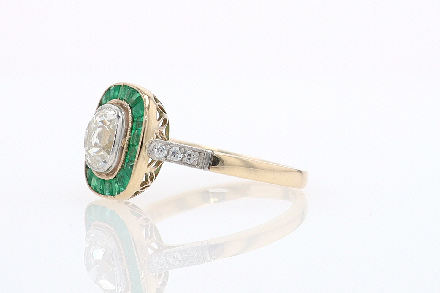 Art Deco Old Mine Cut Diamond Emerald Antique Engagement Ring