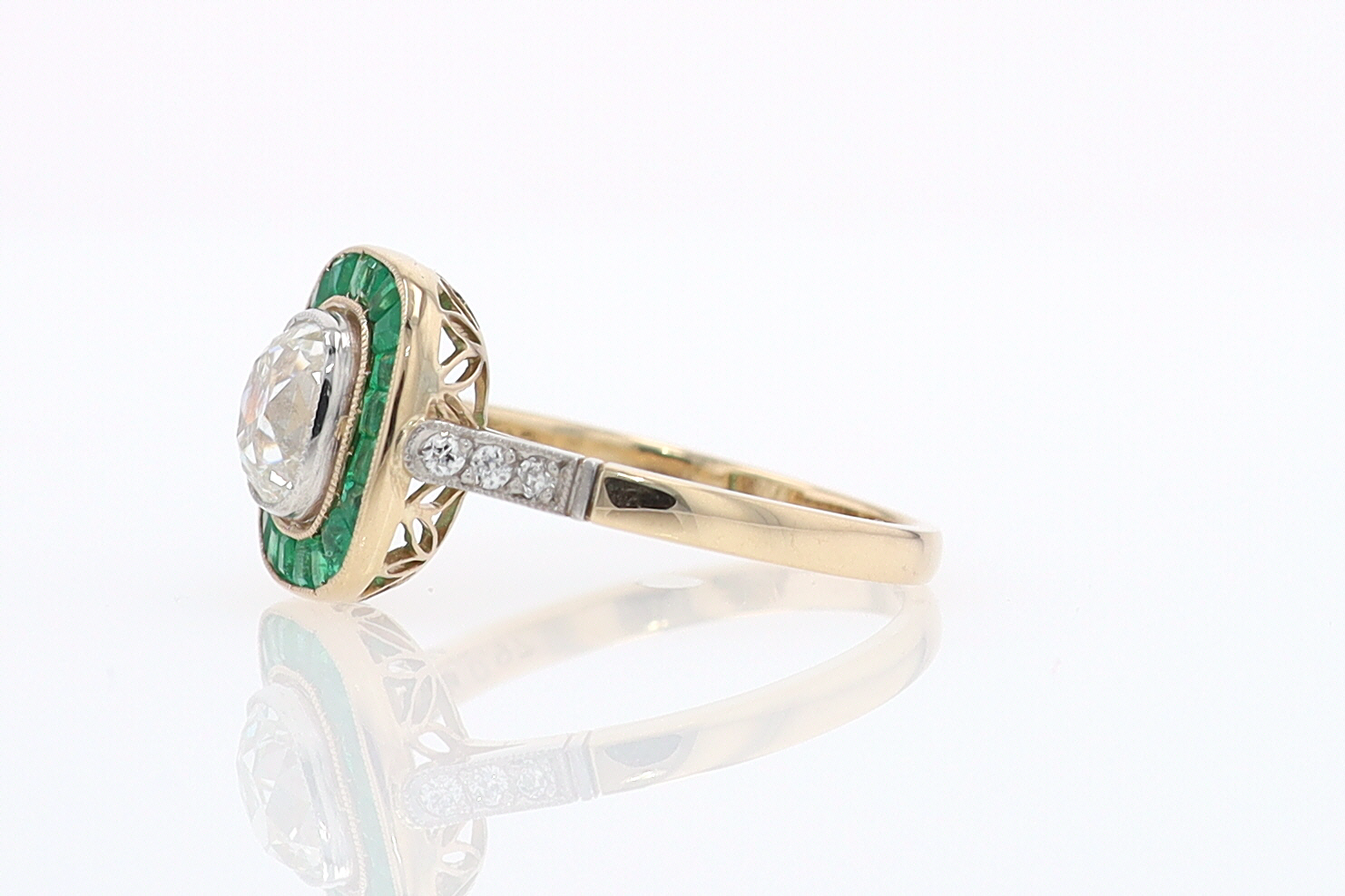 Art Deco Old Mine Cut Diamond Emerald Antique Engagement Ring