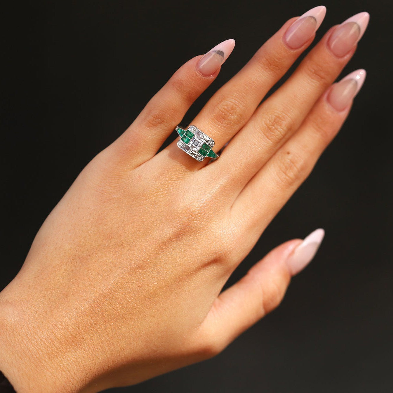 Art Deco Revival 0.53 Carat Carré Diamond & Emerald Platinum Ring