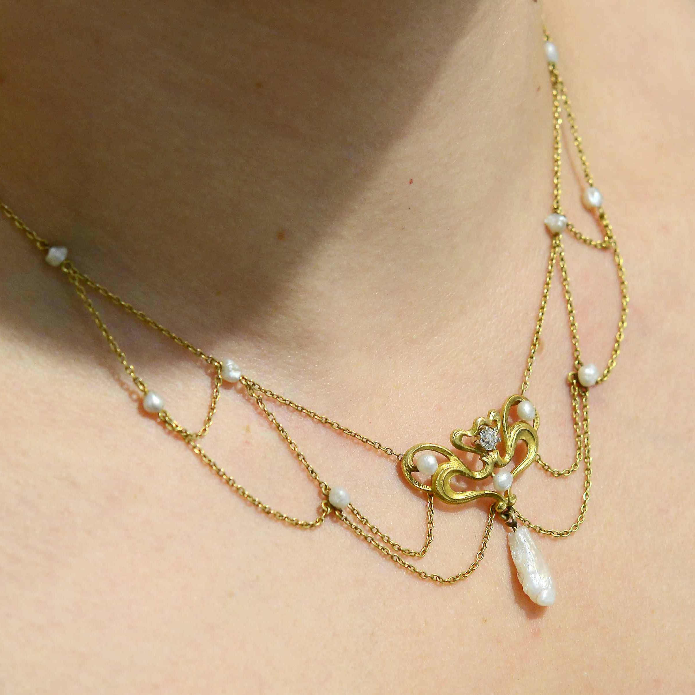 Art Nouveau Natural Pearl & Diamond Lavalier Necklace