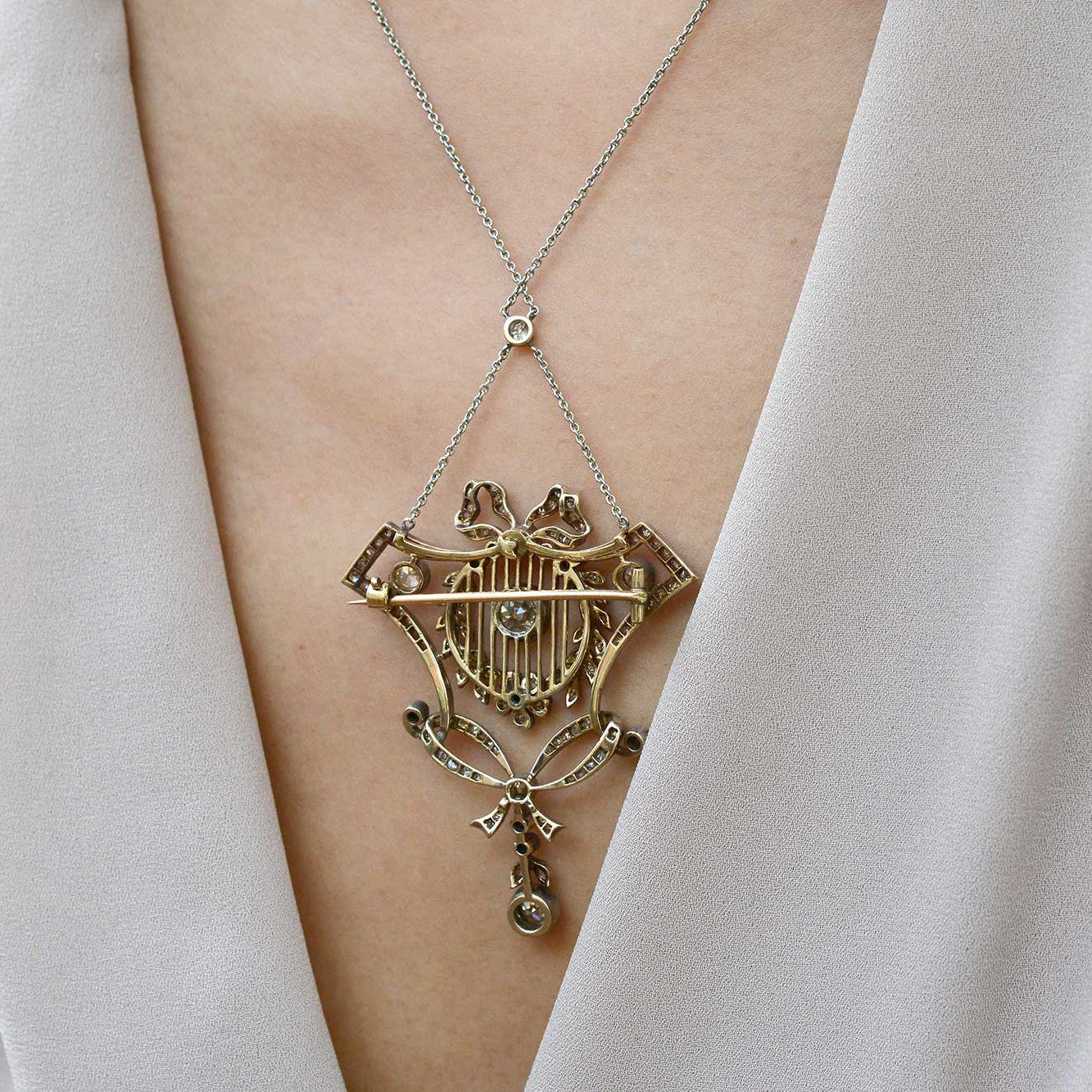 Belle Époque Filigree Diamond Wreath Lavaliere Necklace