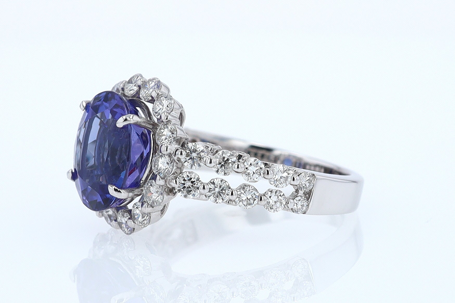 Estate 6.15 Carat Round Tanzanite And Diamond Cocktail Ring