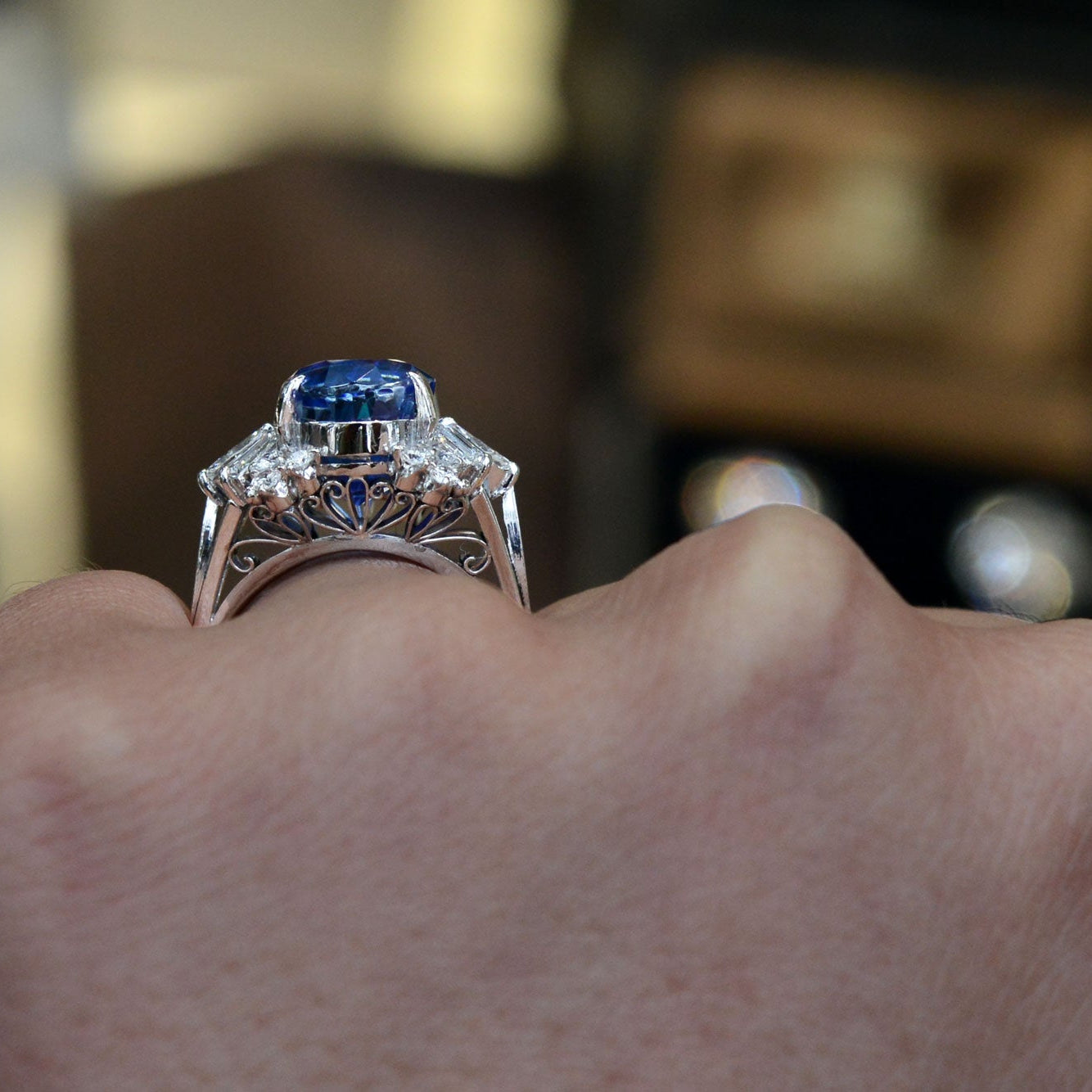 GIA Unheated 9 Carat Oval Ceylon Sapphire Cocktail Ring