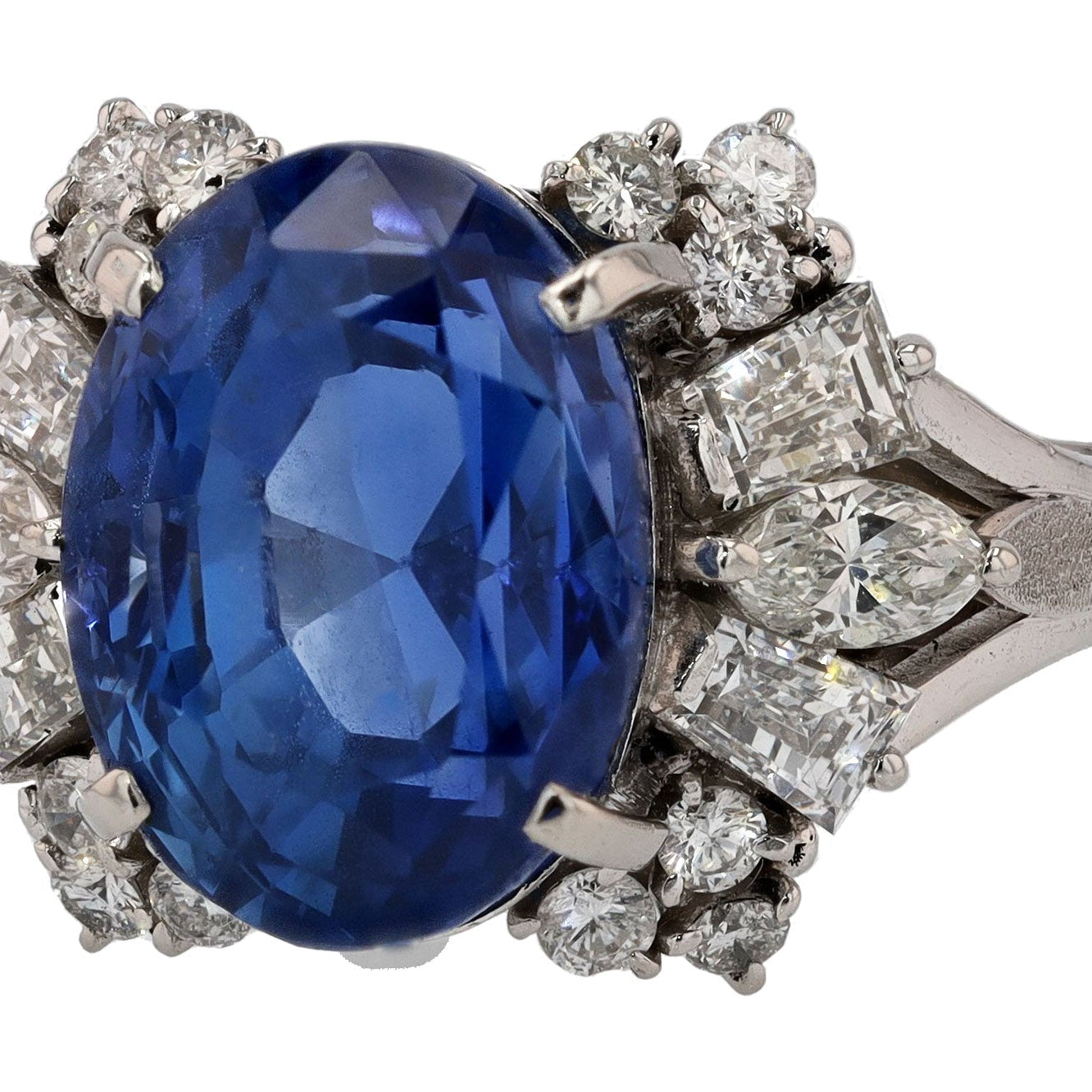 GIA Unheated Sapphire Ring