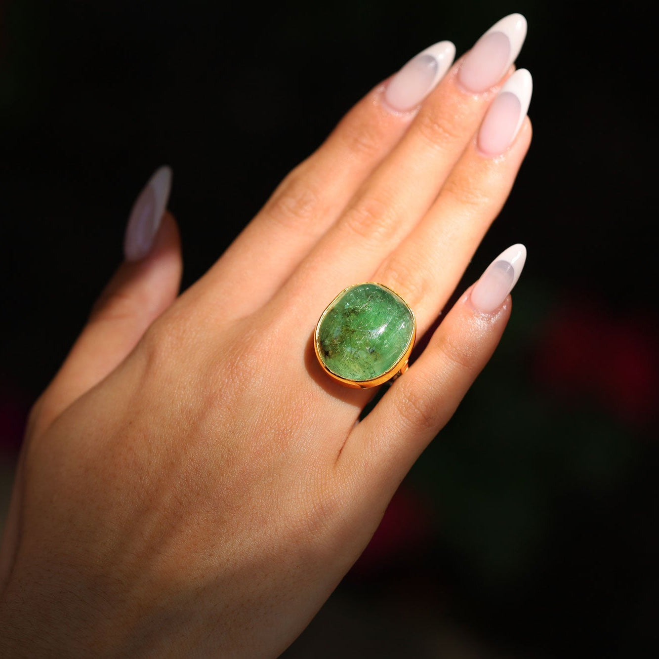 Hollywood Actor Robert Mitchum Estate 33 Carat Green Beryl Vintage Cocktail Ring