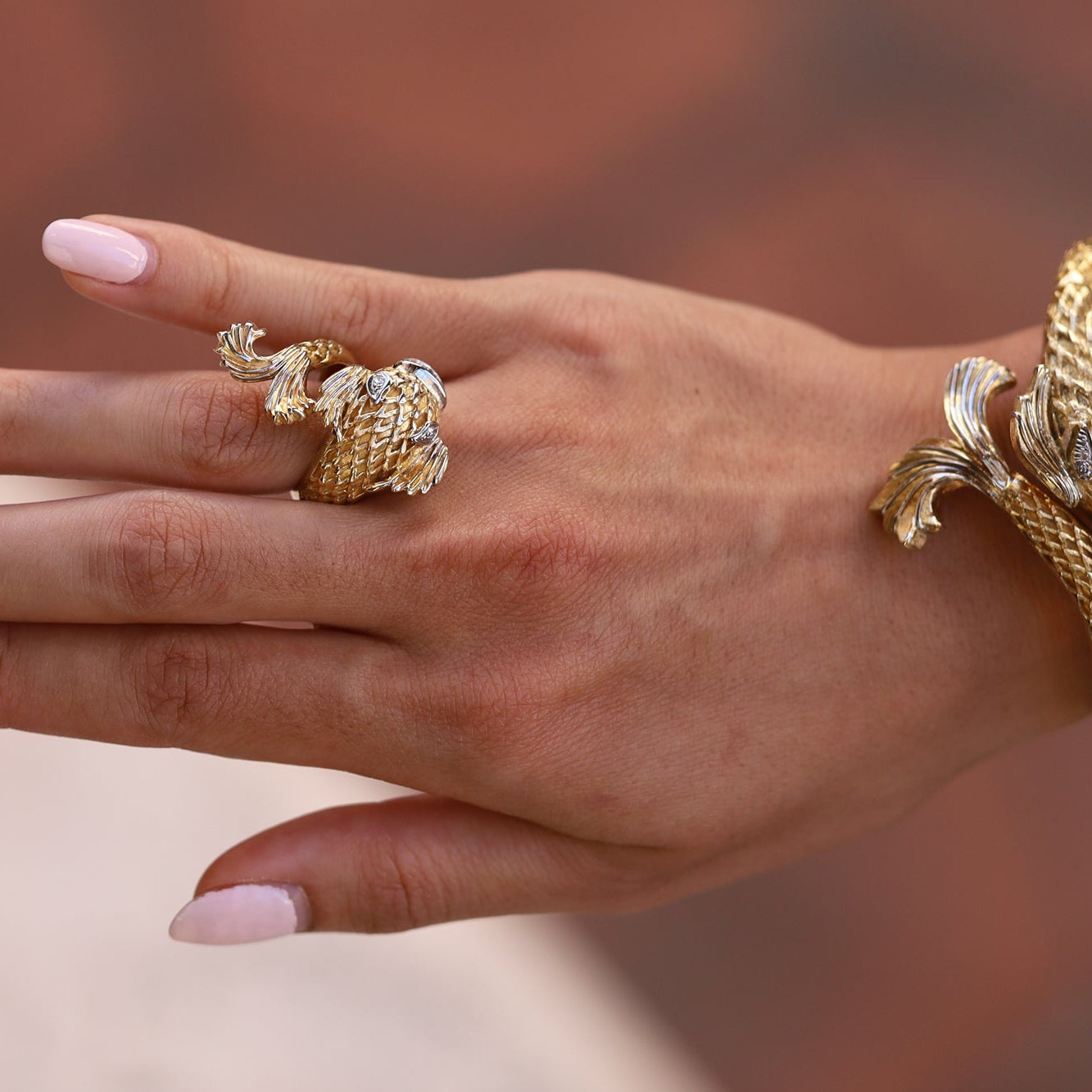 Ilias Lalaounis Designer 18k Gold Fish Bangle Bracelet