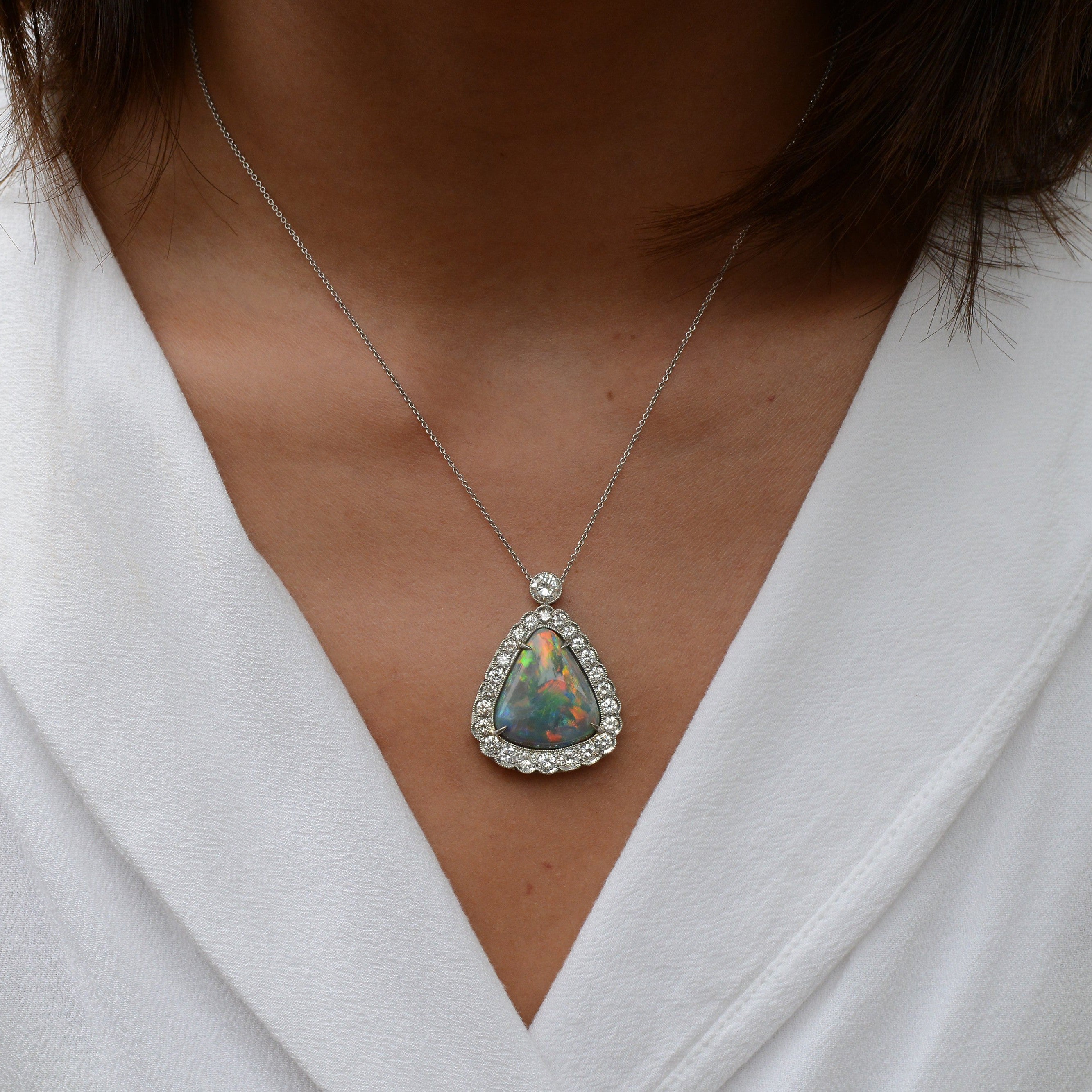 Important Lightning Ridge 15 Carat Black Opal Diamond Vintage Necklace