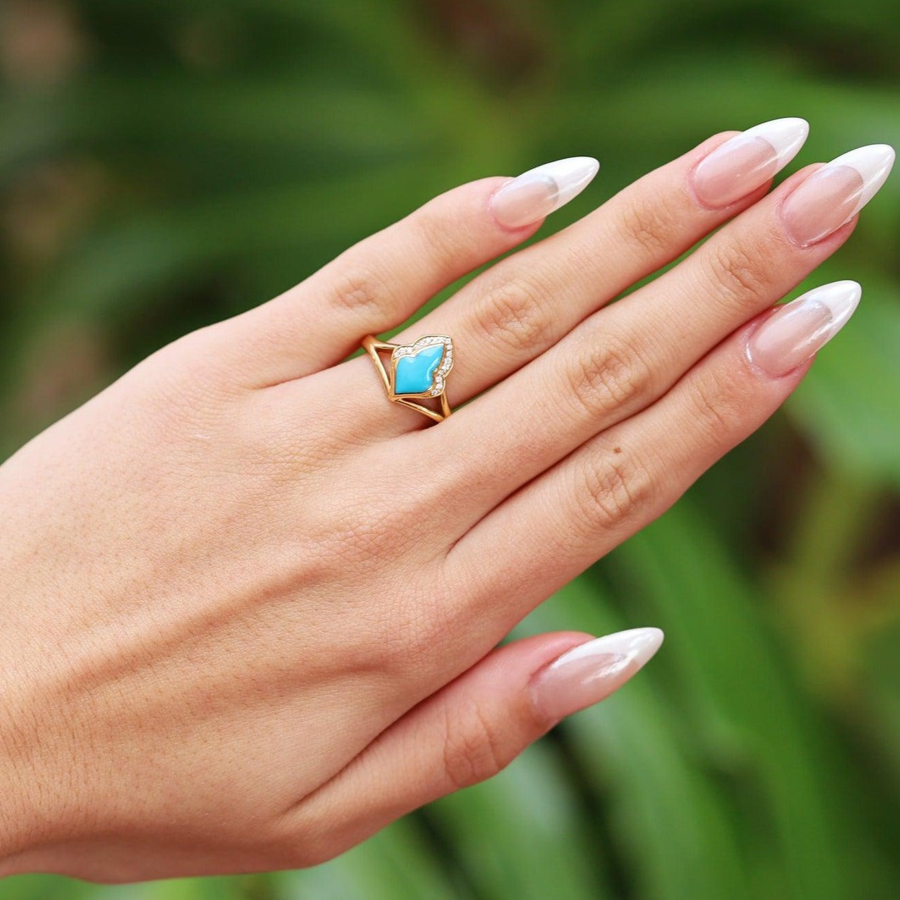 Kabana Turquoise and Diamond 14k Gold Ladies Ring