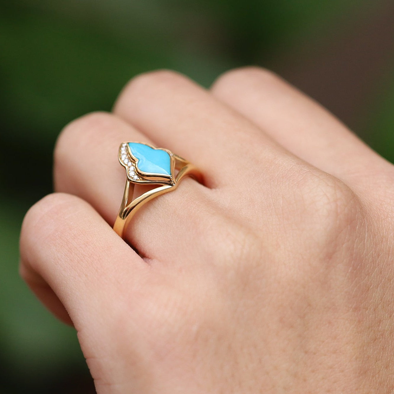 Kabana Turquoise and Diamond 14k Gold Ladies Ring