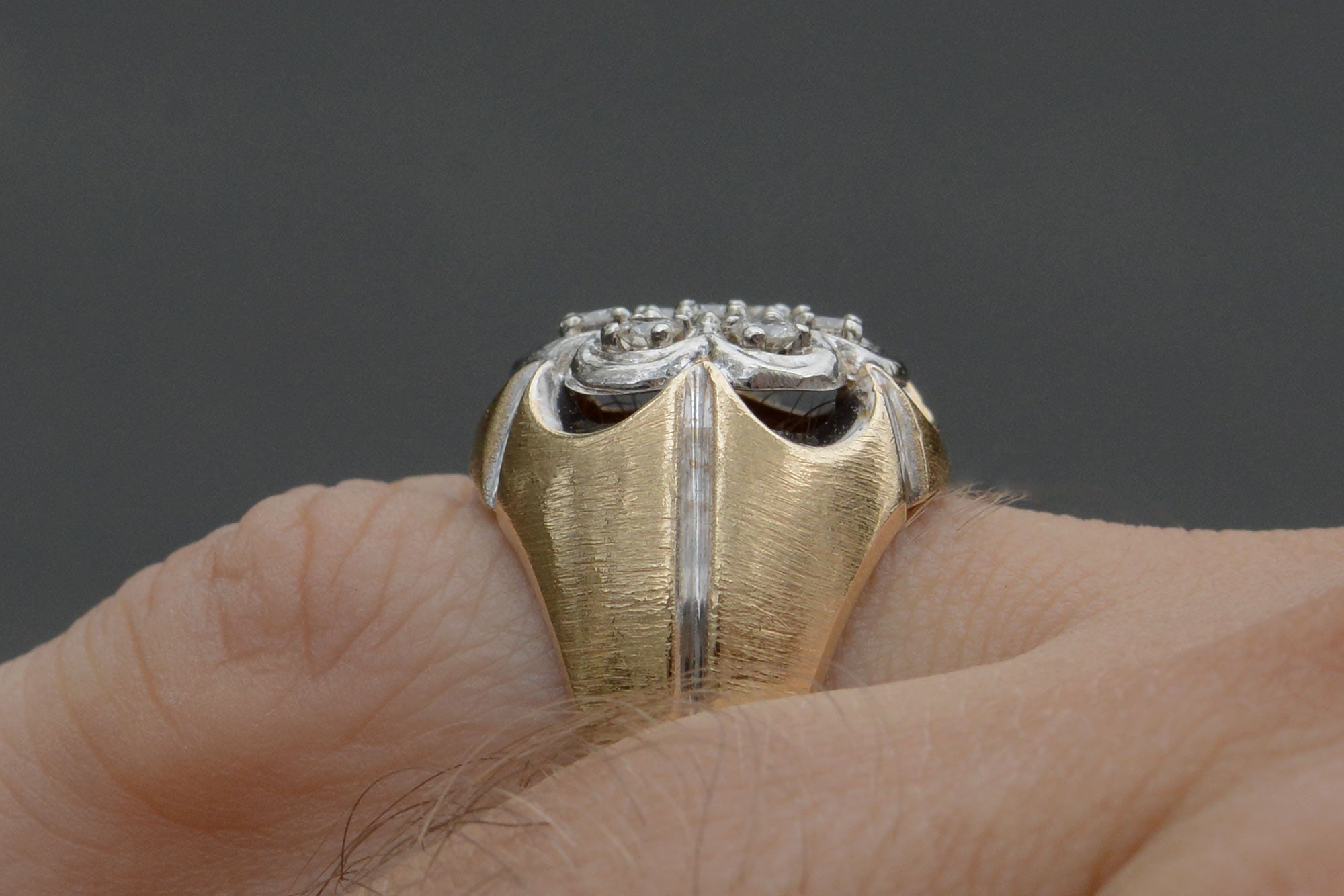 Mens 14kt Gold Vintage 7 Diamond Cluster Ring