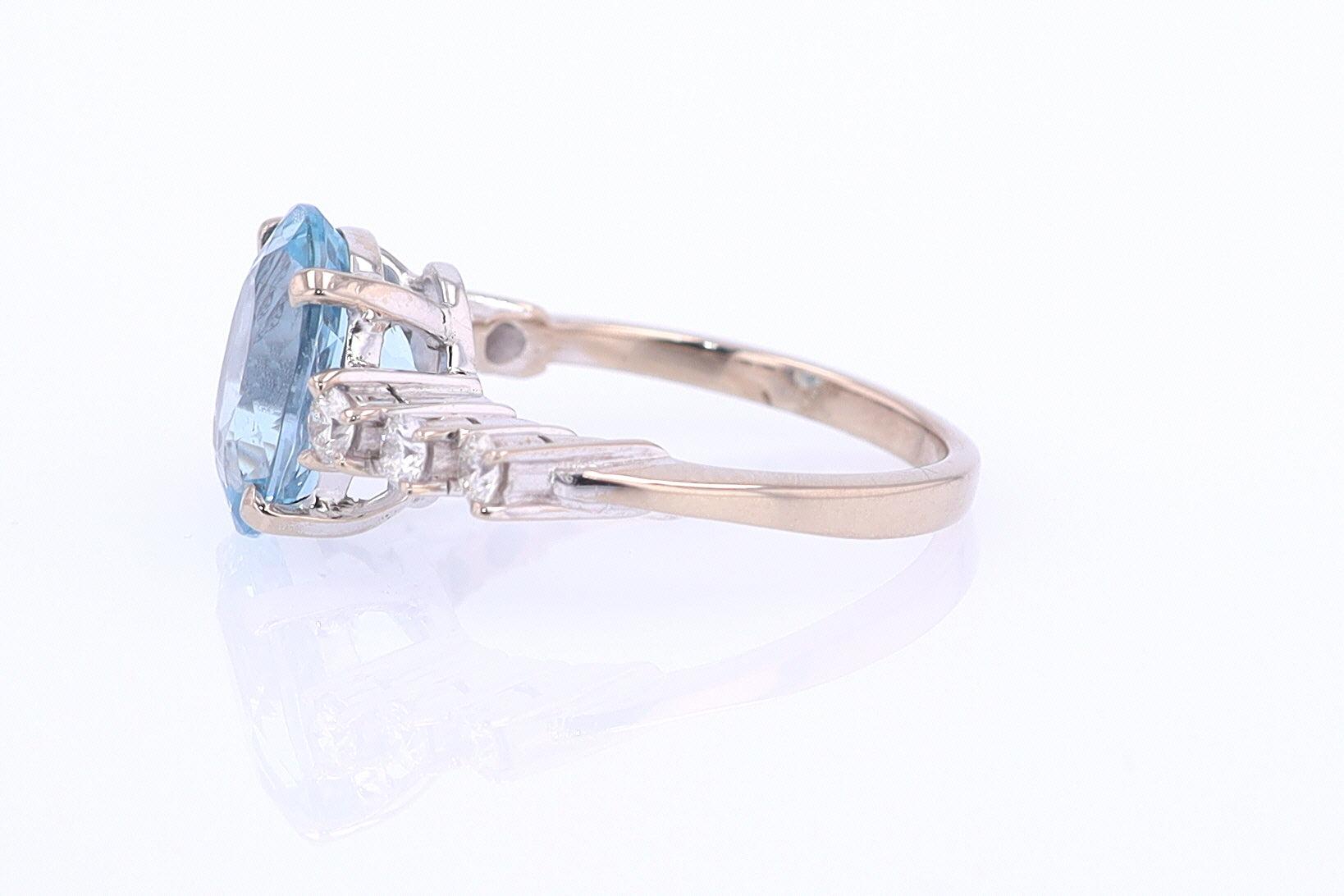 Mid Century 3.20 Carat Aquamarine Engagement Ring
