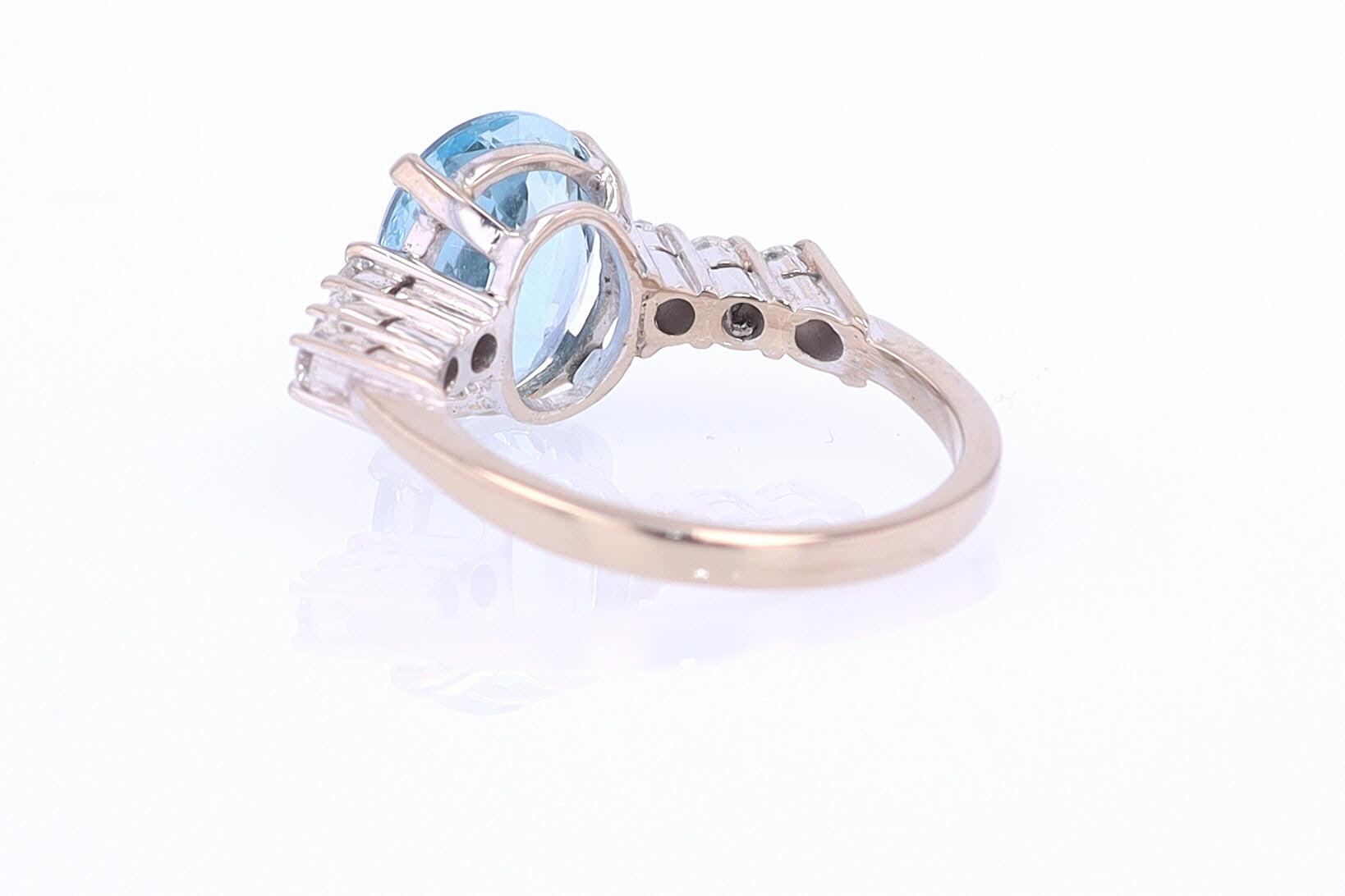 Mid Century 3.20 Carat Aquamarine Engagement Ring