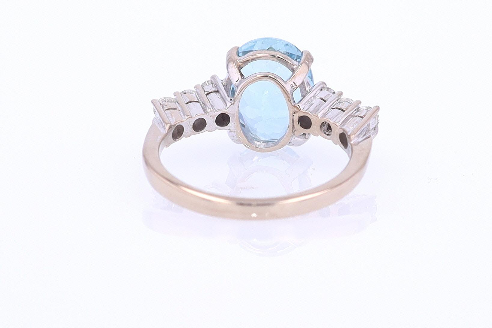 Mid Century 3.20 Carat Aquamarine Engagement Ring