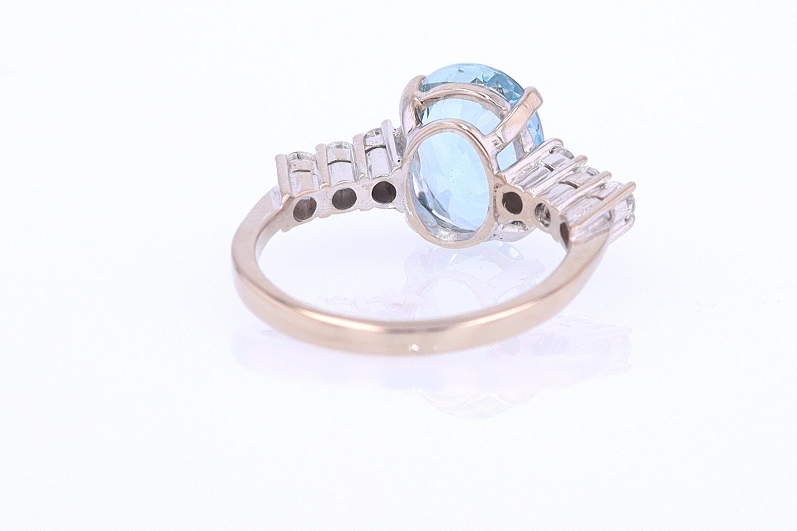 Mid Century 3.20 Carat Aquamarine Engagement Ring