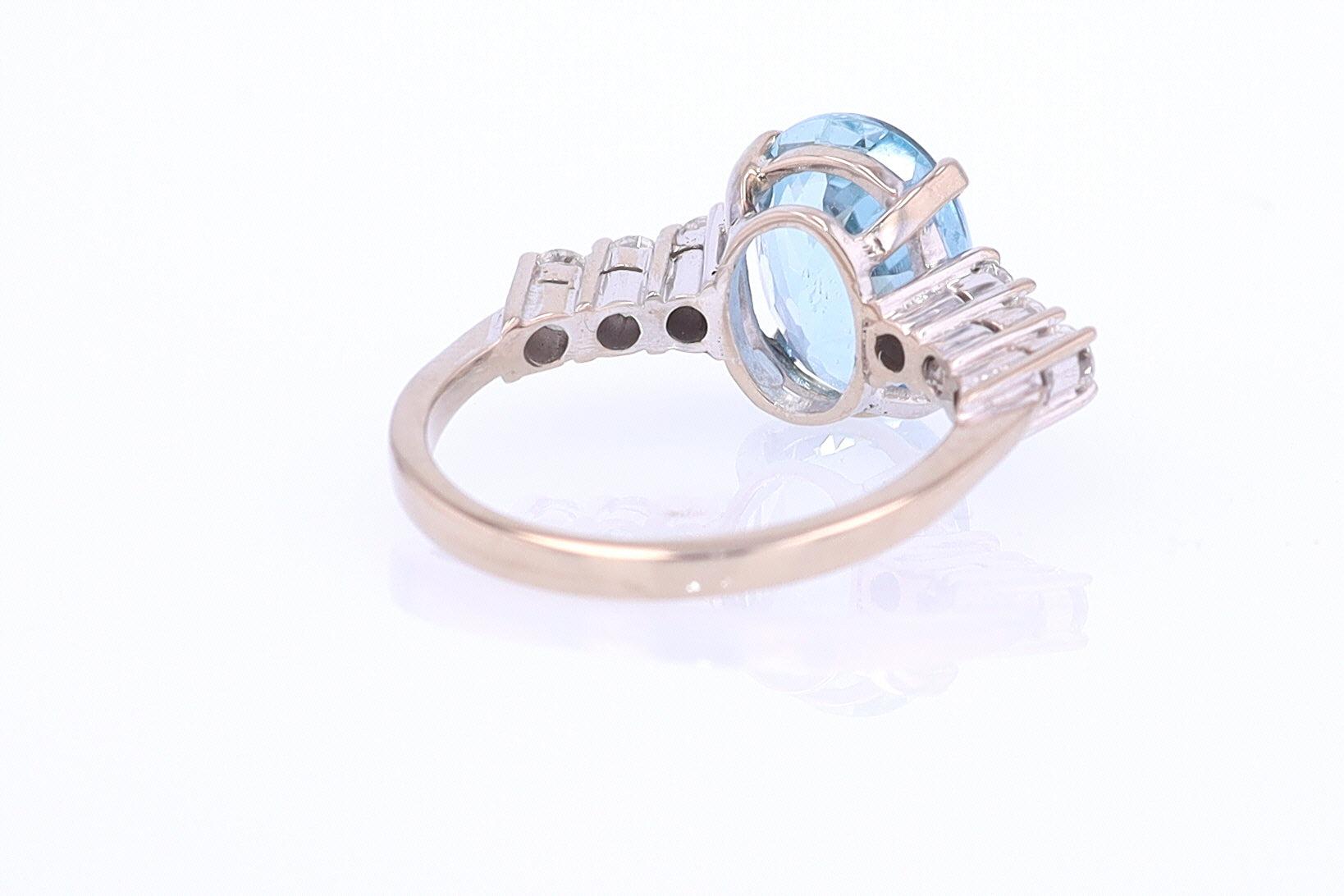Mid Century 3.20 Carat Aquamarine Engagement Ring