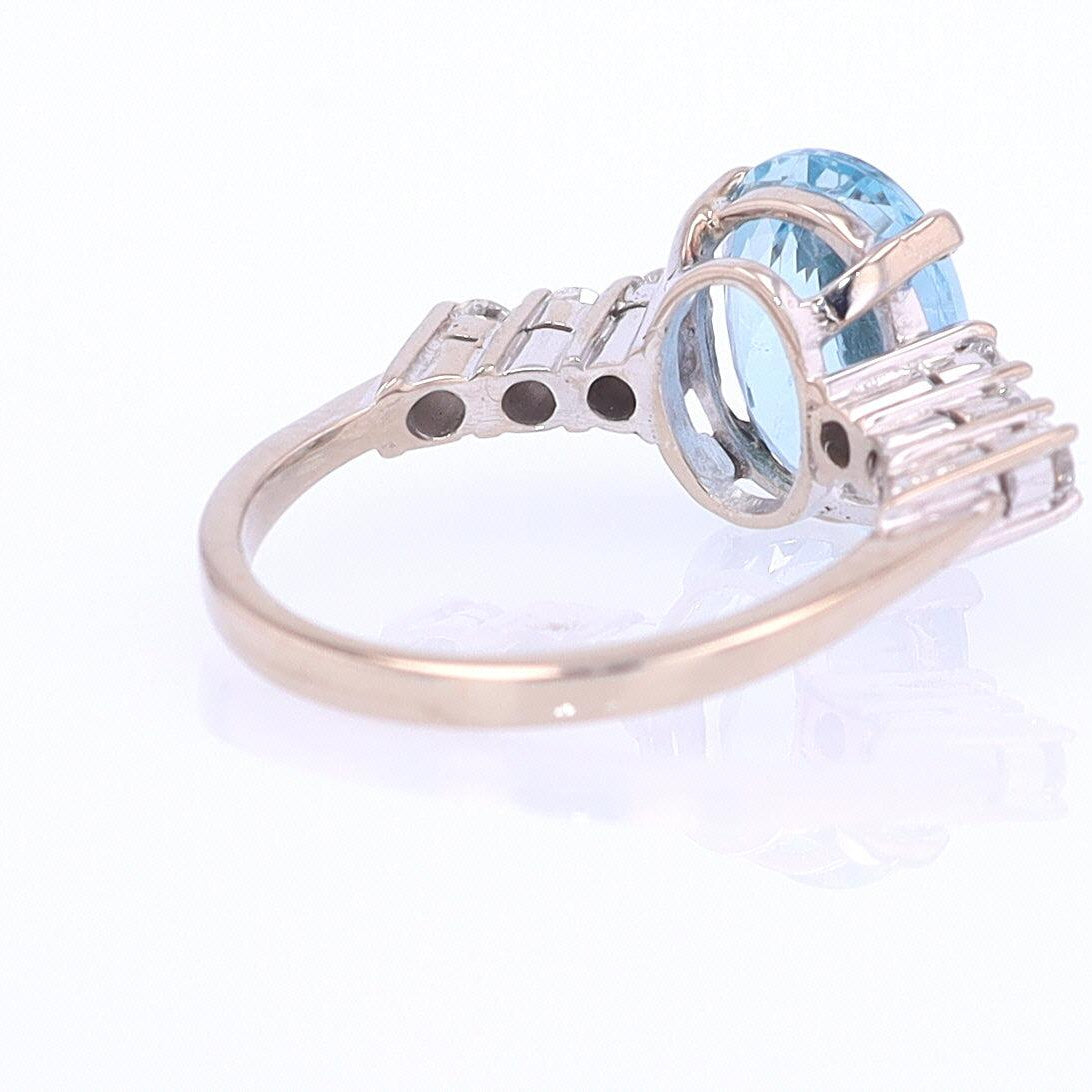 Mid Century 3.20 Carat Aquamarine Engagement Ring