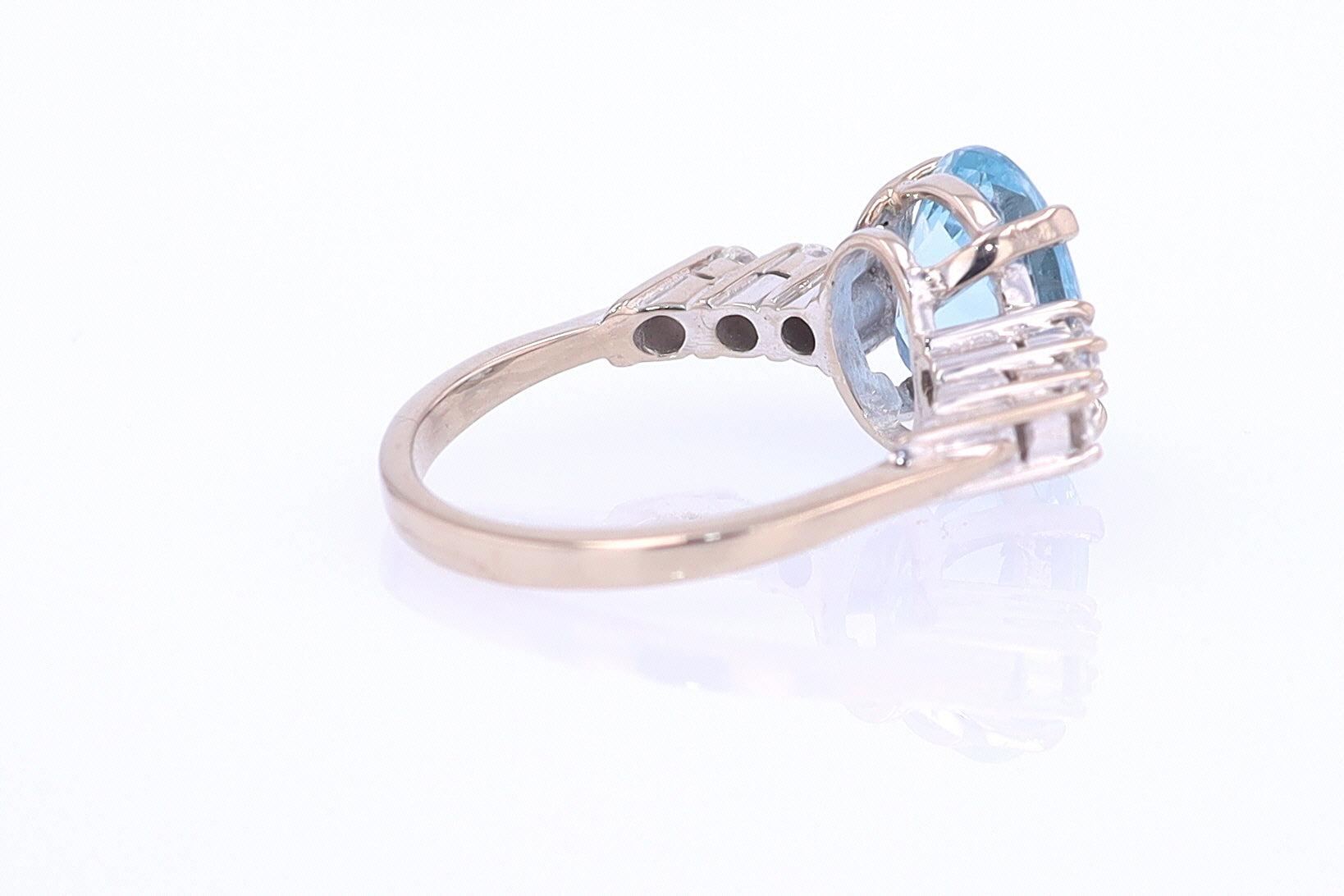 Mid Century 3.20 Carat Aquamarine Engagement Ring