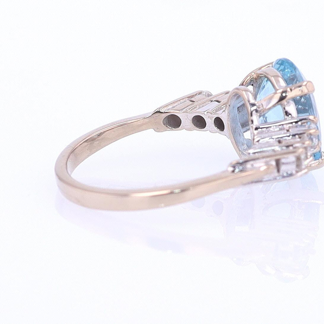 Mid Century 3.20 Carat Aquamarine Engagement Ring